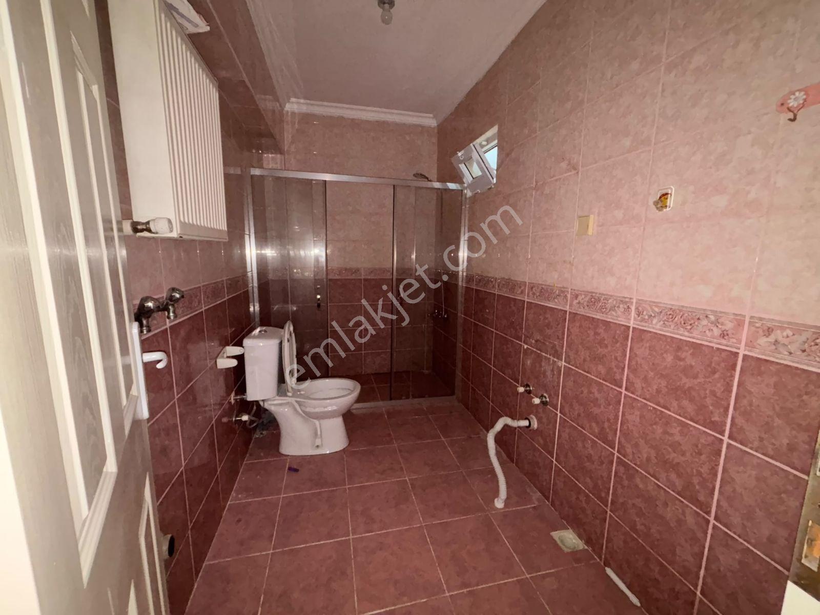 Nilüfer Fethiye Merkezde 130 M² Geniş 3+1 | 3 Balkonlu — fotoğraf 15