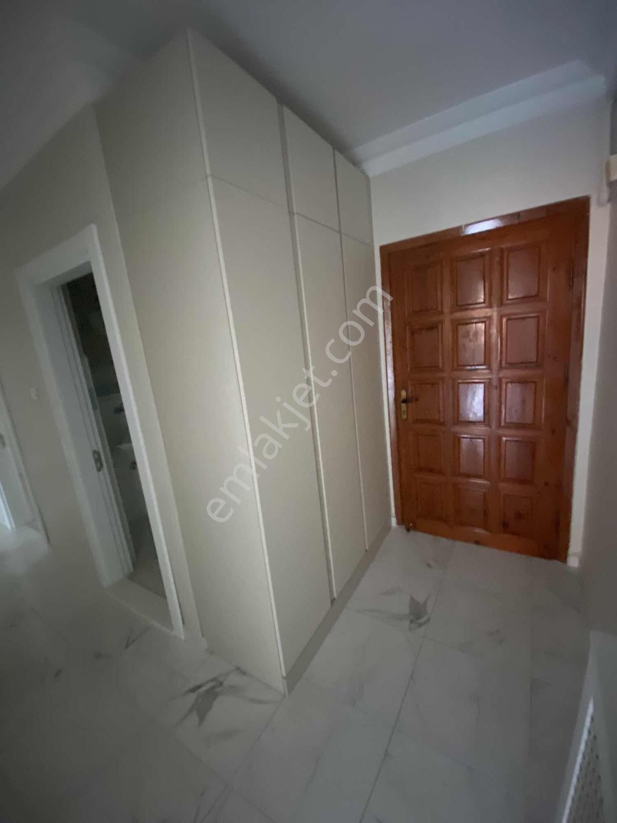 Vişnelik Mah İş Bankası Arası Satılık 3+1 Daire — fotoğraf 8