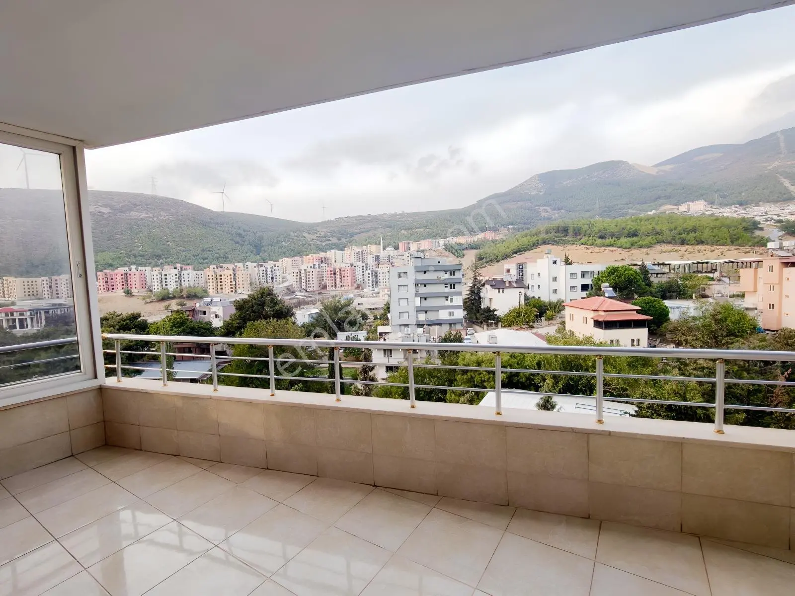 Gedik'te Site İçi Arakat Etrafı Açık Doğalgazlı Lüks 3+1 Daire — fotoğraf 5