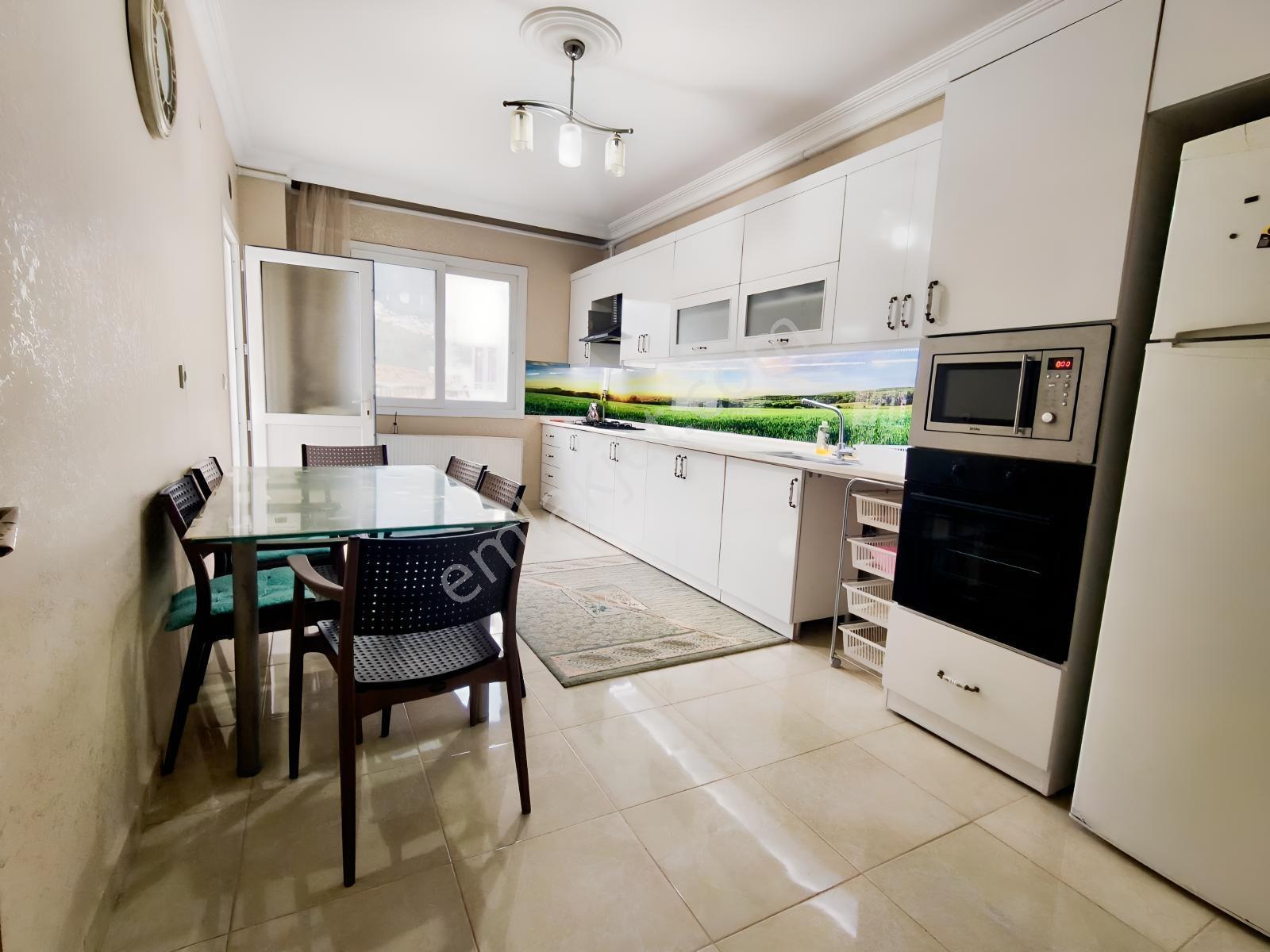 Gedik'te Site İçi Arakat Etrafı Açık Doğalgazlı Lüks 3+1 Daire — fotoğraf 10