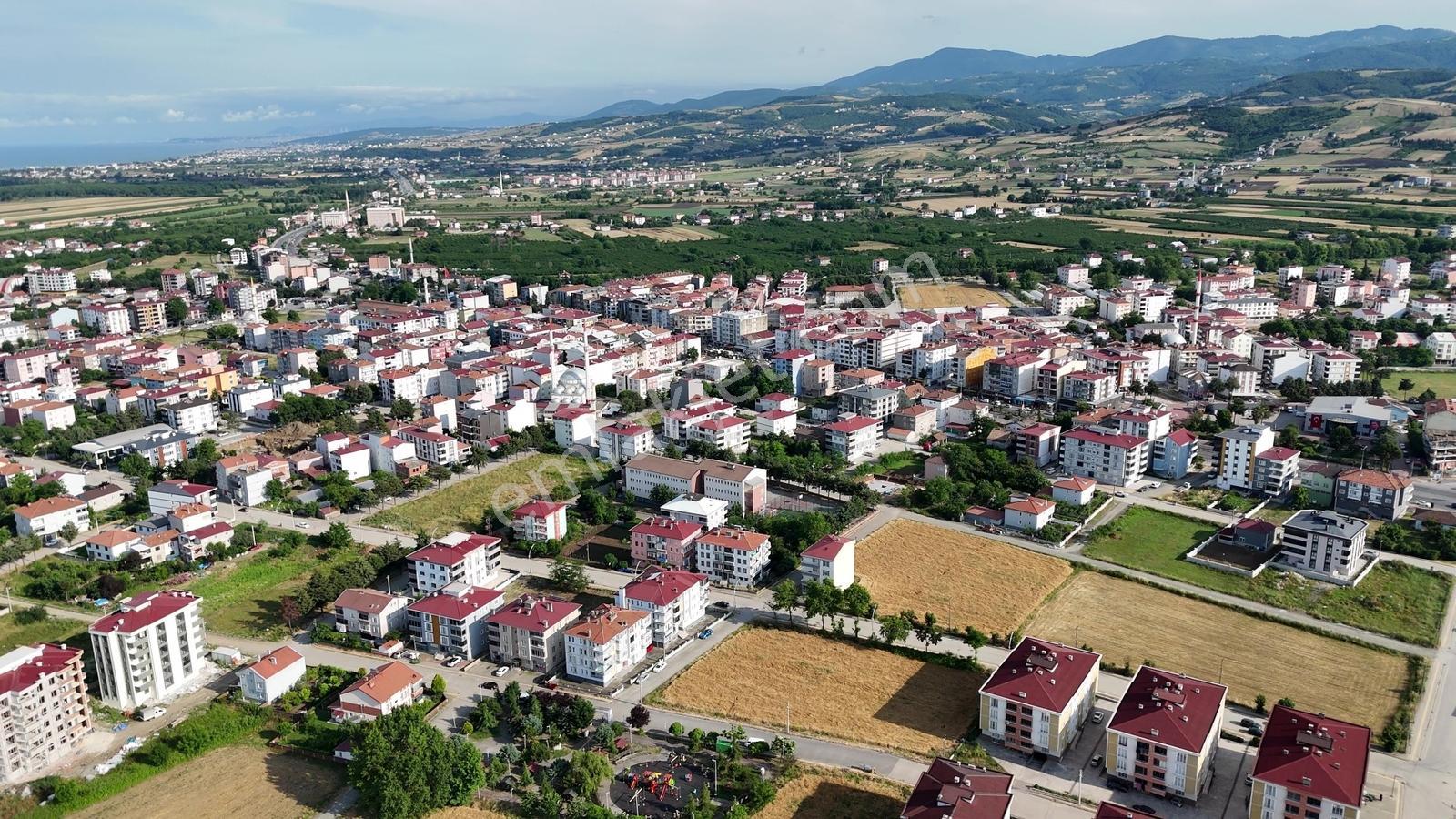 Cumhuriyet Mahallesi'nde Fırsat 679m2 Arsa — fotoğraf 9