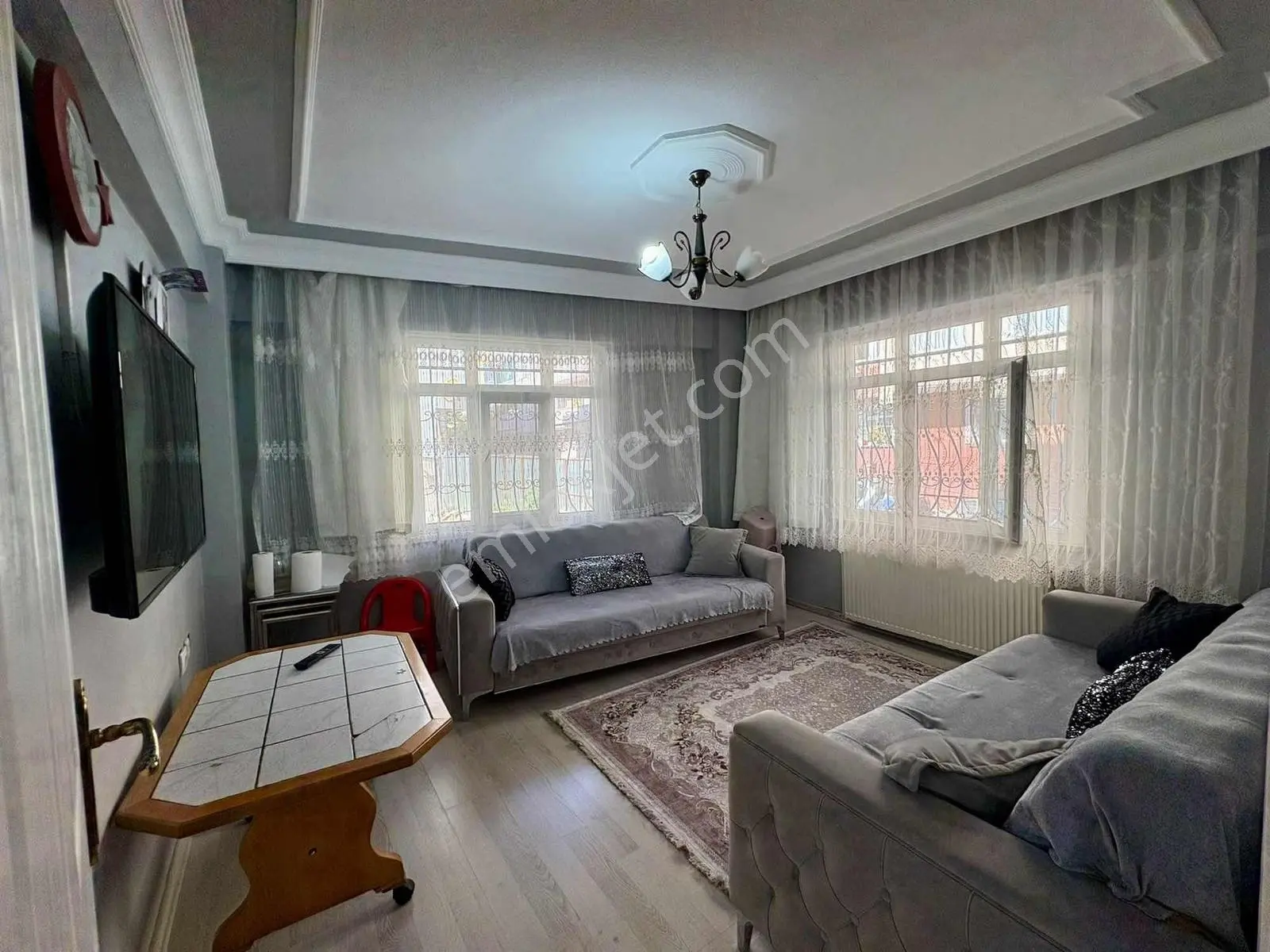 Gazi Mahallesinde Satılık Caddeye Yakın 2+1 Yüksek Giriş Daire — fotoğraf 4