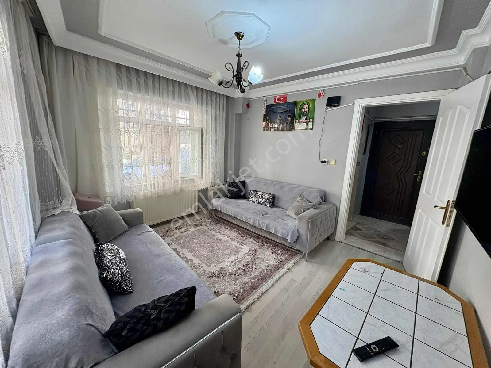 Gazi Mahallesinde Satılık Caddeye Yakın 2+1 Yüksek Giriş Daire — fotoğraf 5