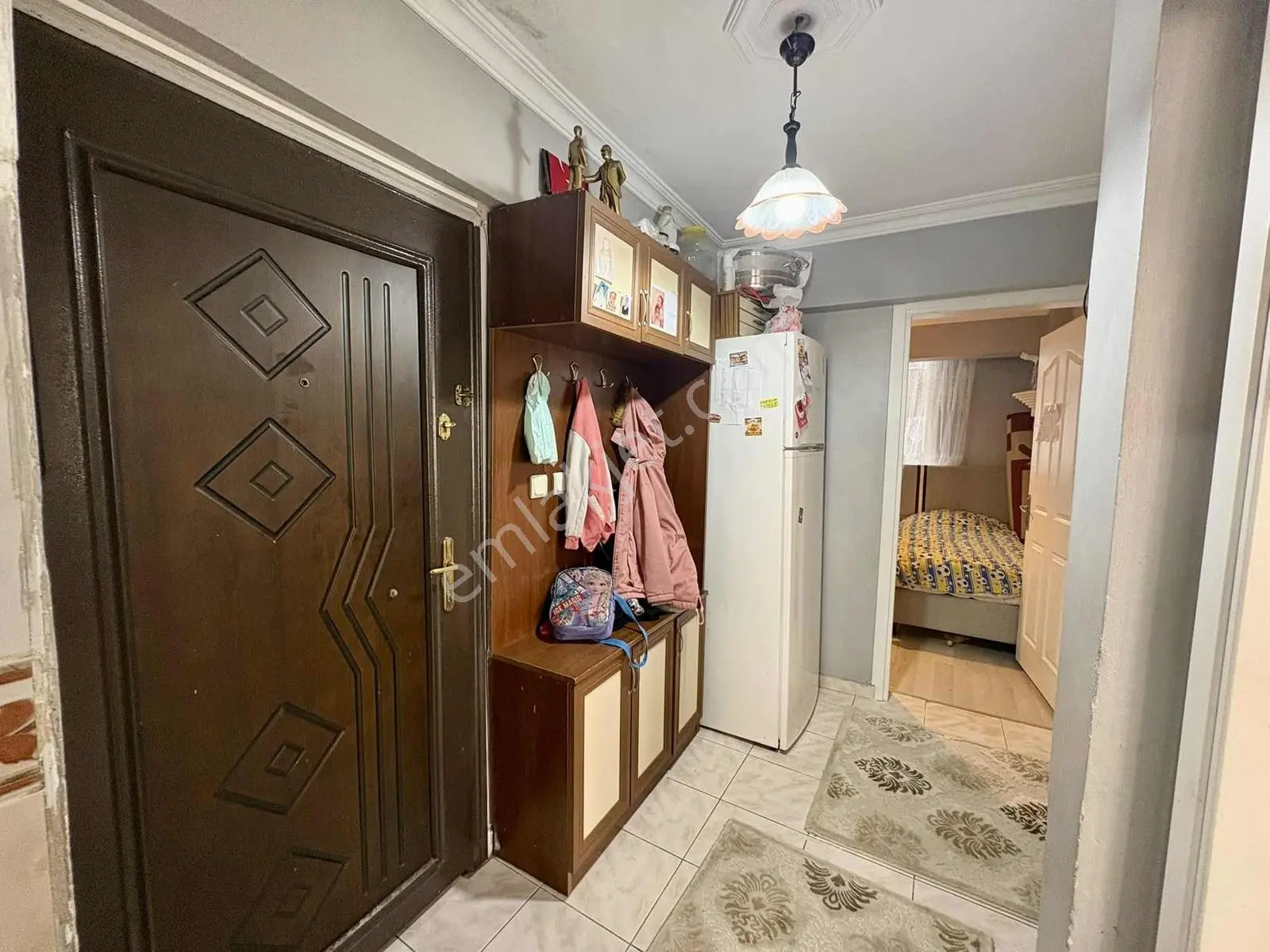 Gazi Mahallesinde Satılık Caddeye Yakın 2+1 Yüksek Giriş Daire — fotoğraf 7