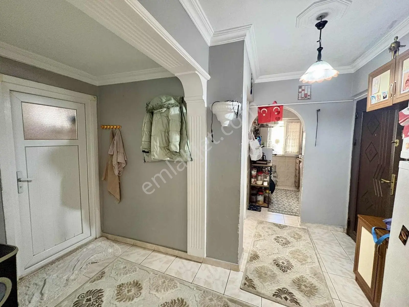 Gazi Mahallesinde Satılık Caddeye Yakın 2+1 Yüksek Giriş Daire — fotoğraf 12