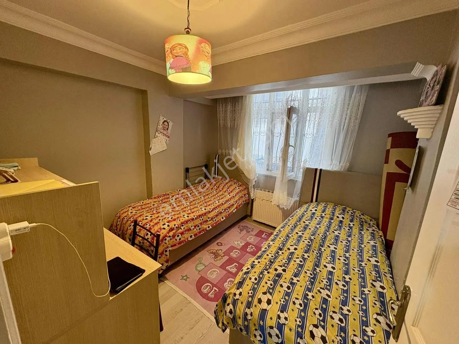 Gazi Mahallesinde Satılık Caddeye Yakın 2+1 Yüksek Giriş Daire — fotoğraf 16