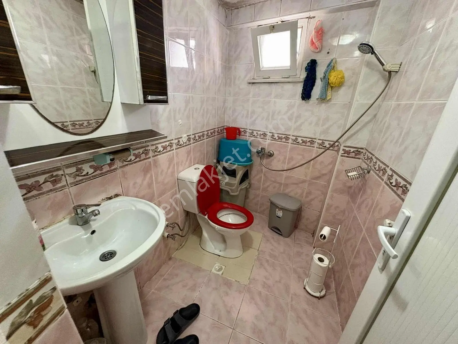 Gazi Mahallesinde Satılık Caddeye Yakın 2+1 Yüksek Giriş Daire — fotoğraf 25