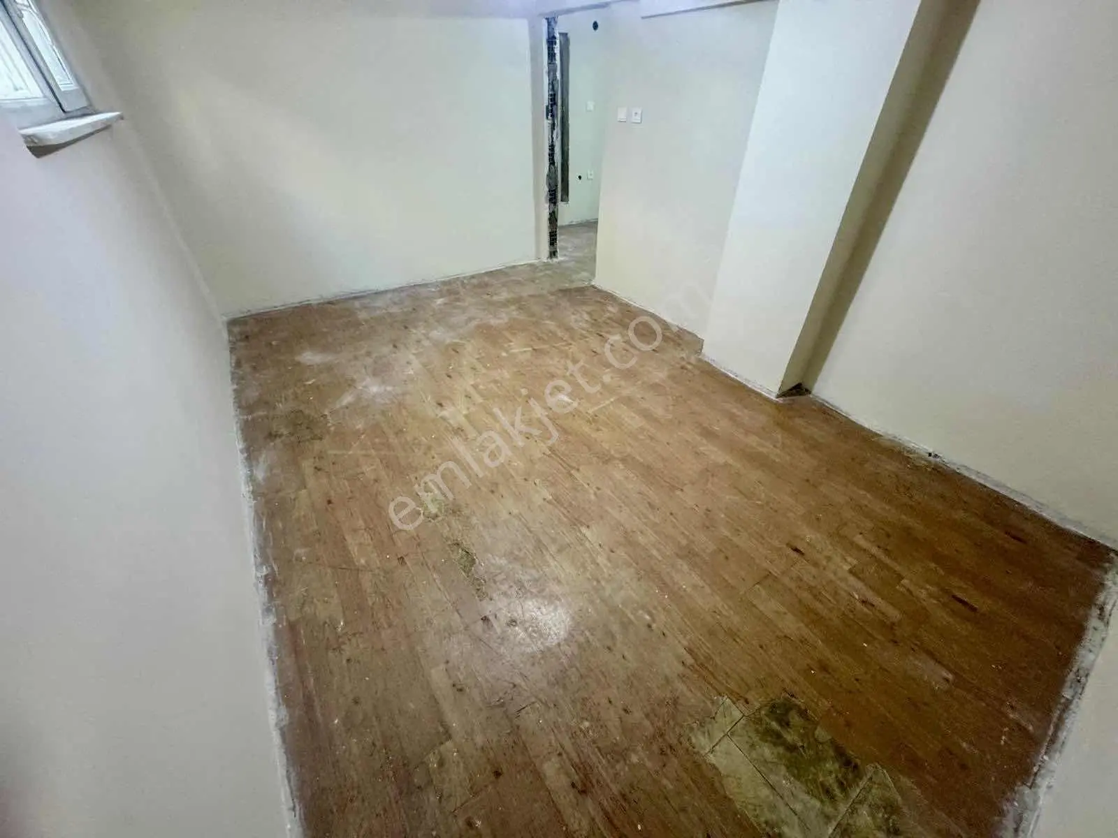 Gazi Mah Satılık Yatırıma Uygun 2+1 Bahçekat Daire — fotoğraf 4
