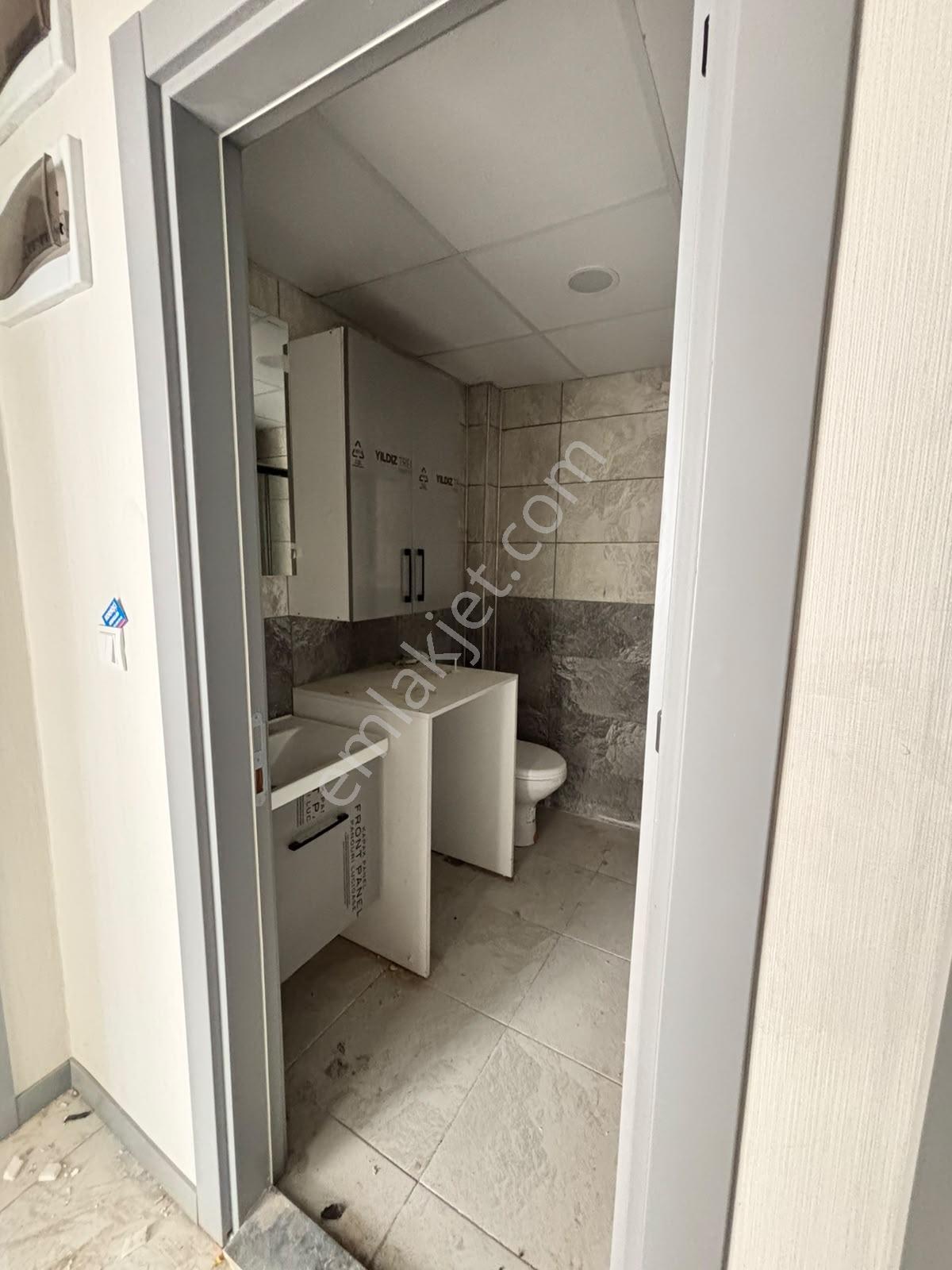 Hamzaoğlu Mahallesinde 3+1 Sıfır Arakat Boş Satılık Daireler — fotoğraf 4