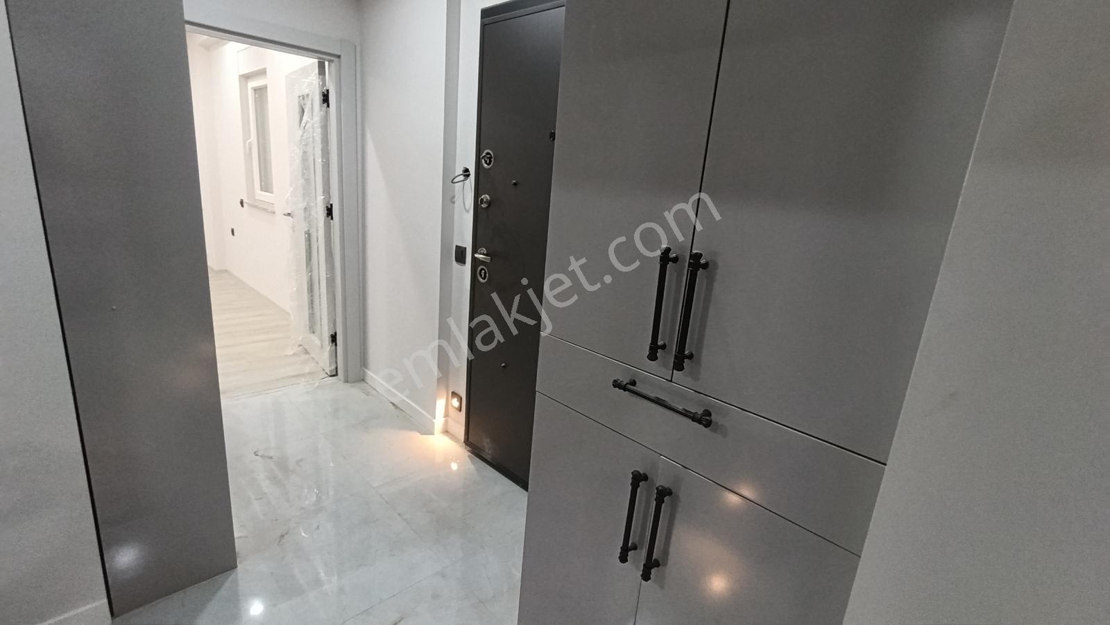 Arakat Da Çamlıbelde Tranvay Durğna 100m 2+1 Açık Mutfak — fotoğraf 10