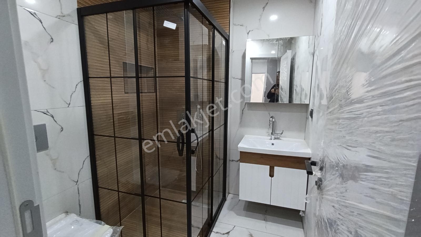 Arakat Da Çamlıbelde Tranvay Durğna 100m 2+1 Açık Mutfak — fotoğraf 12