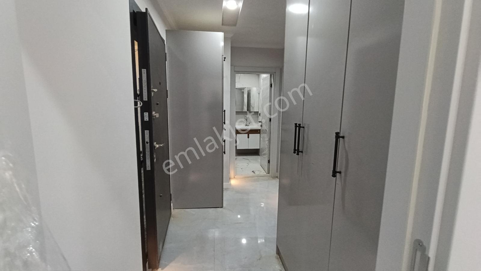 Arakat Da Çamlıbelde Tranvay Durğna 100m 2+1 Açık Mutfak — fotoğraf 16