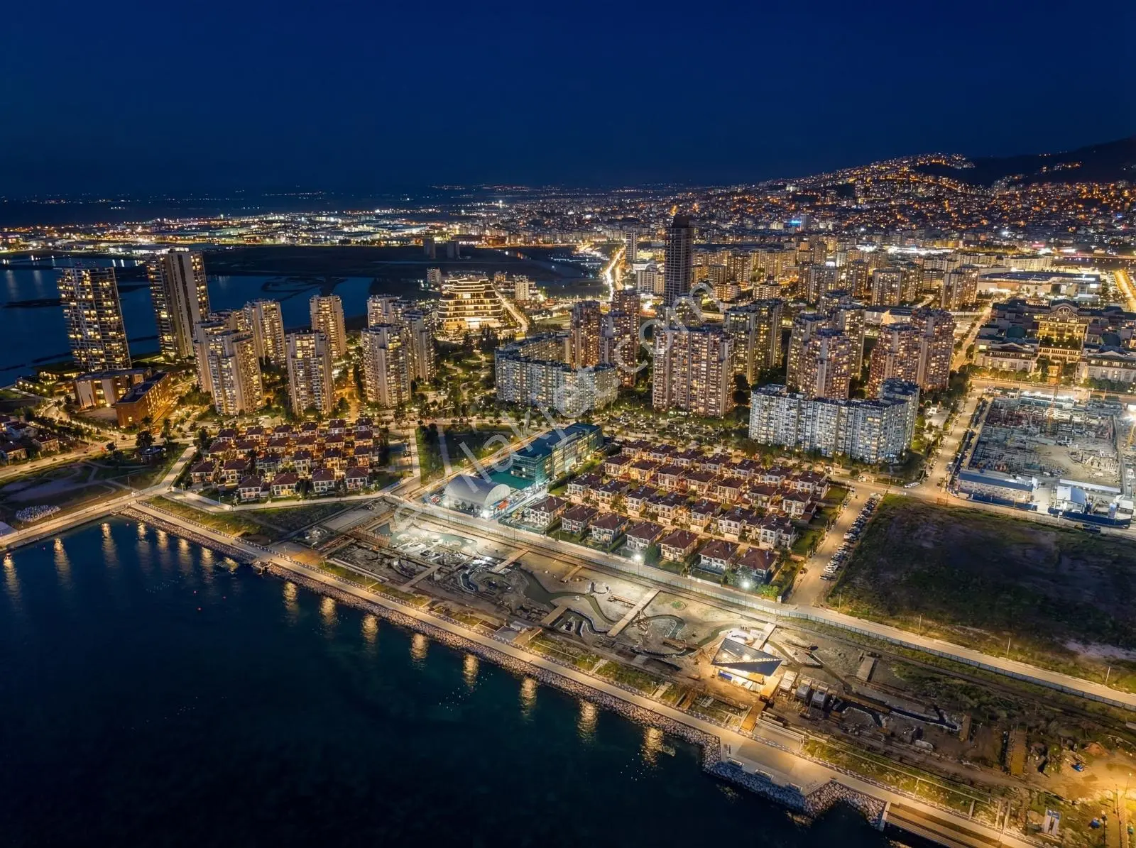 Mavişehir Kuğu Bloklarında Deniz Manzaralı 3+1 Satılık Daire Boş — fotoğraf 29