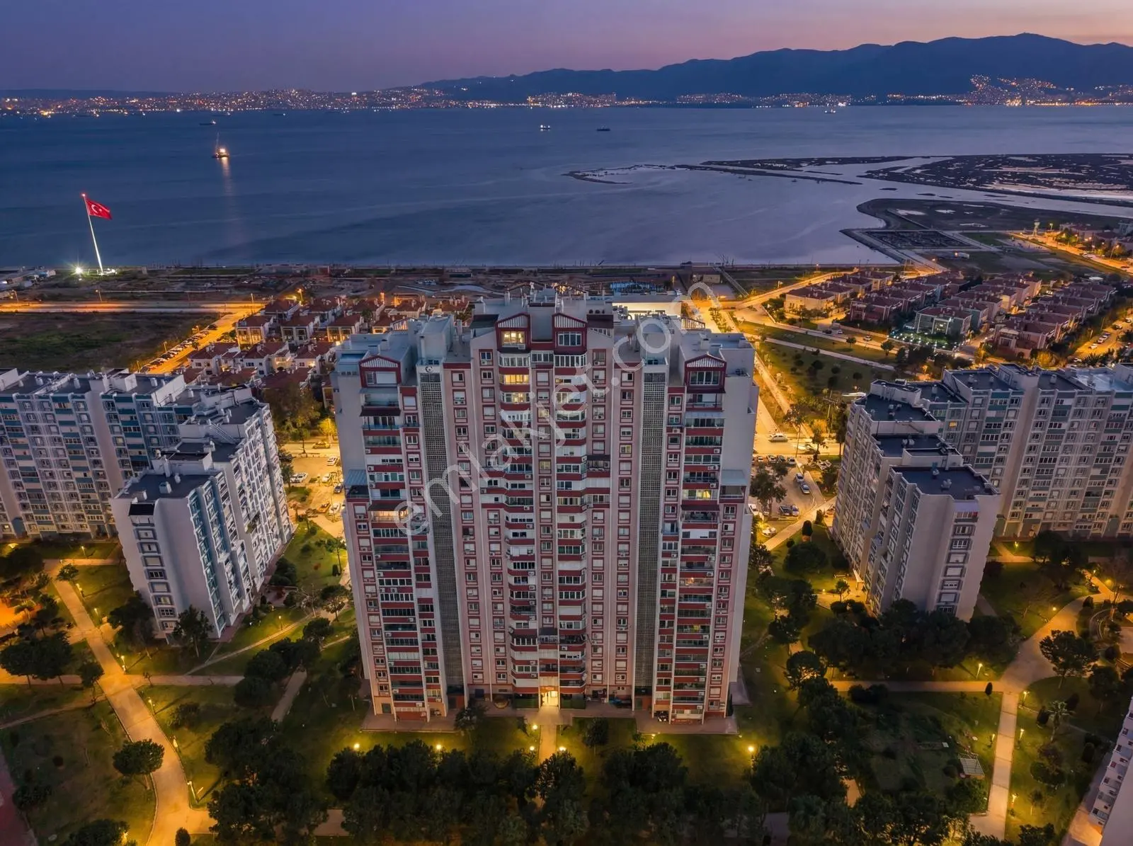 Mavişehir Kuğu Bloklarında Deniz Manzaralı 3+1 Satılık Daire Boş — fotoğraf 30