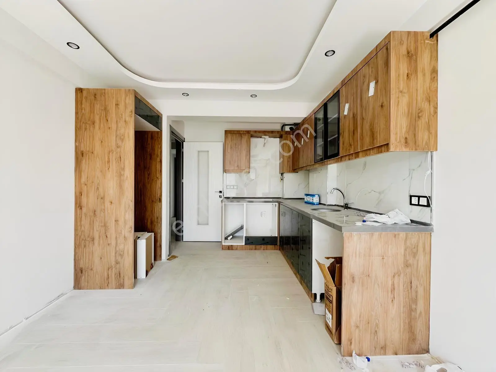 Asil Emlak'tan Muradiye'de Site İçinde 2+1 Sıfır Daire — fotoğraf 3