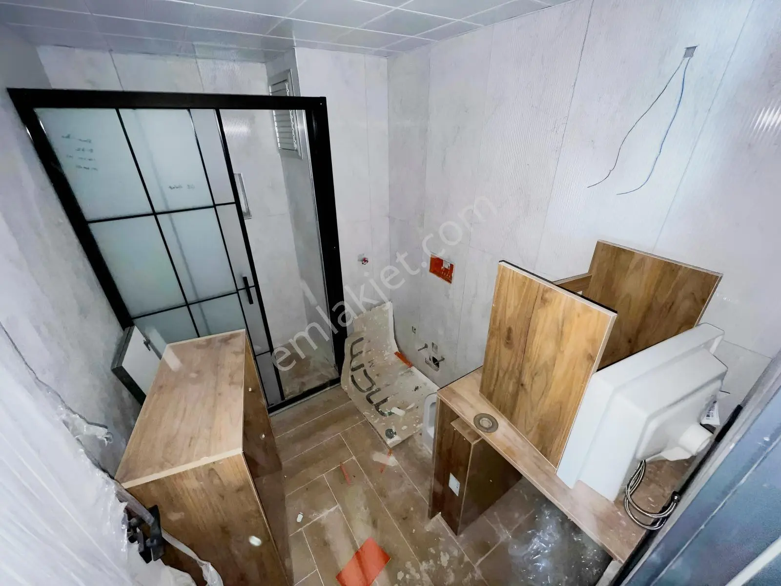 Asil Emlak'tan Muradiye'de Site İçinde 2+1 Sıfır Daire — fotoğraf 9