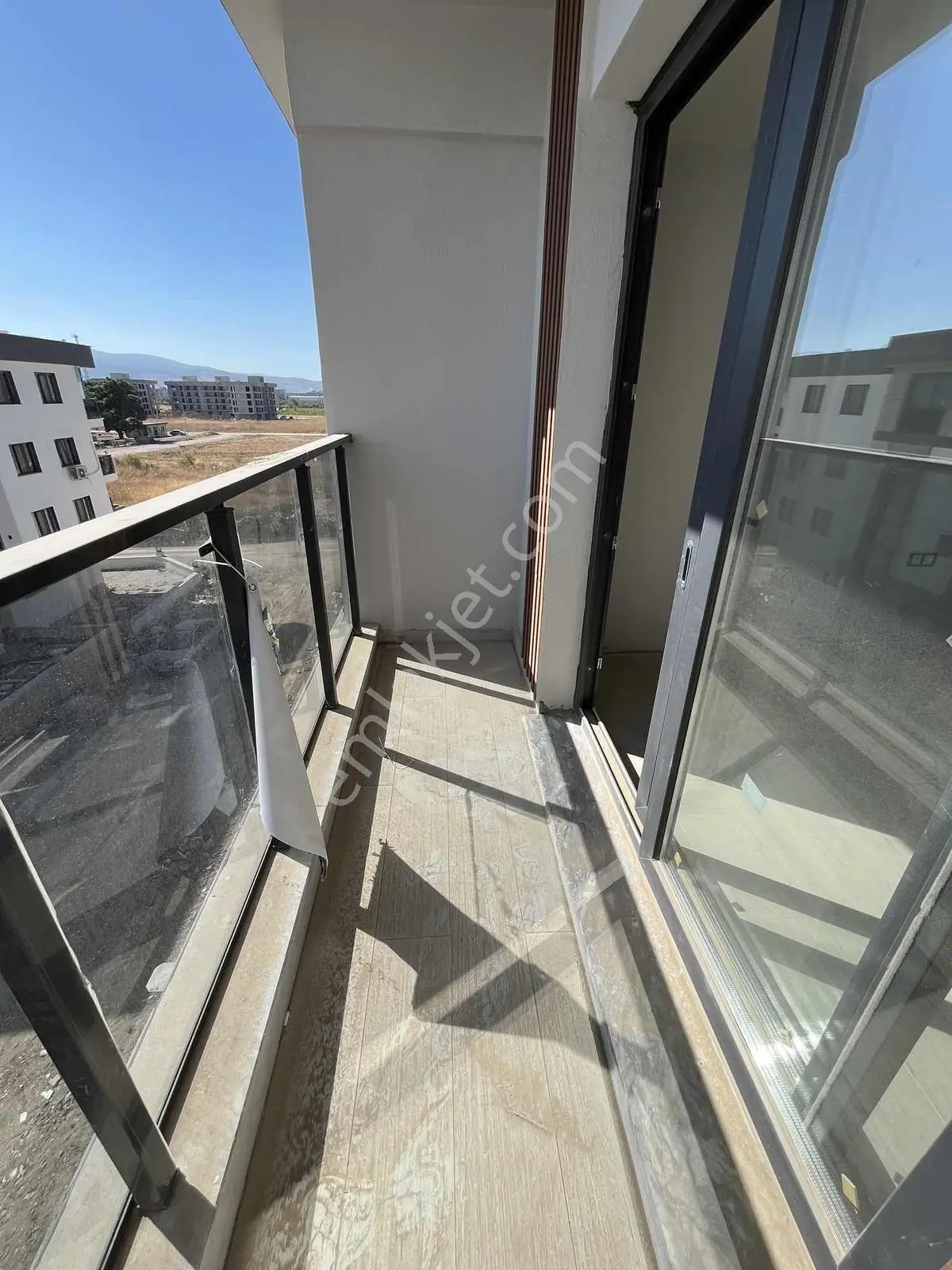 Asil Emlak'tan Muradiye'de Site İçinde 2+1 Sıfır Daire — fotoğraf 12