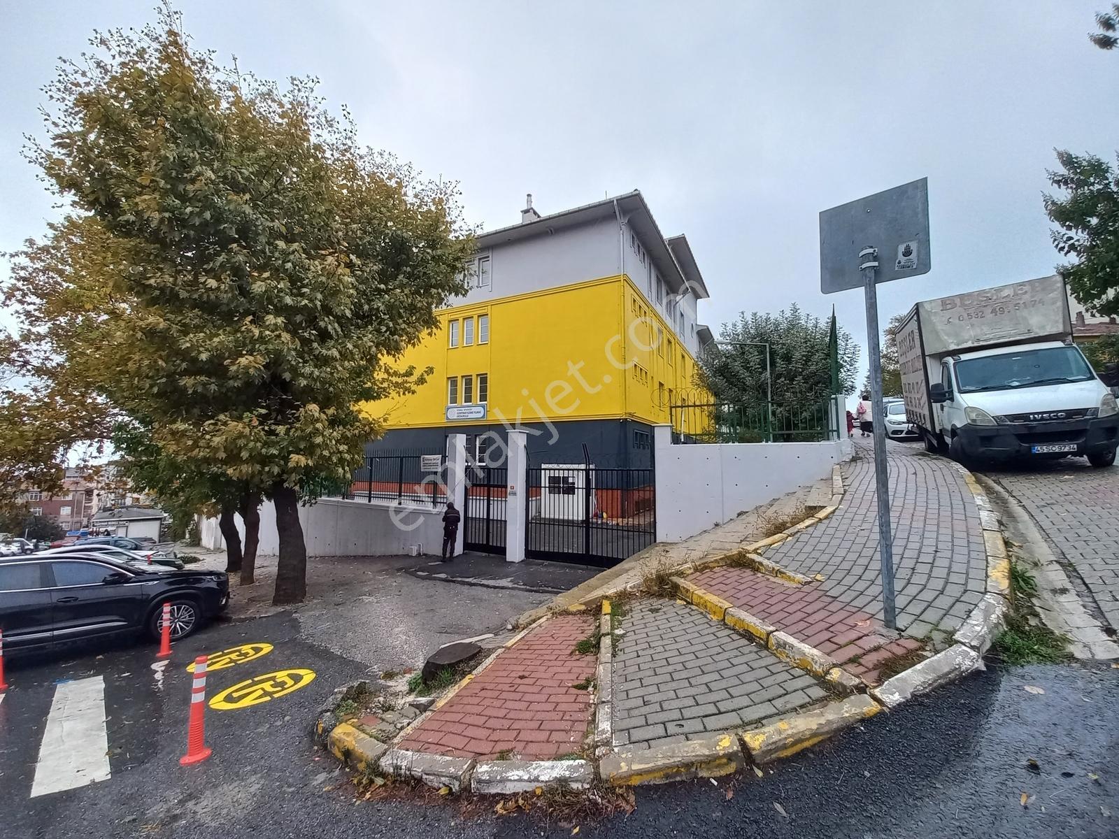 B.çekmece Gürpınar Pınartepe Mah Satılık 3+1 130 M2 Daire — fotoğraf 4