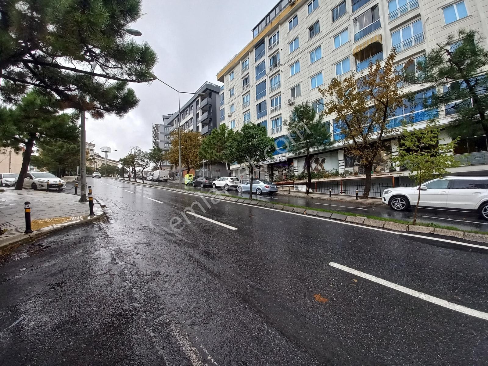 B.çekmece Gürpınar Pınartepe Mah Satılık 3+1 130 M2 Daire — fotoğraf 10