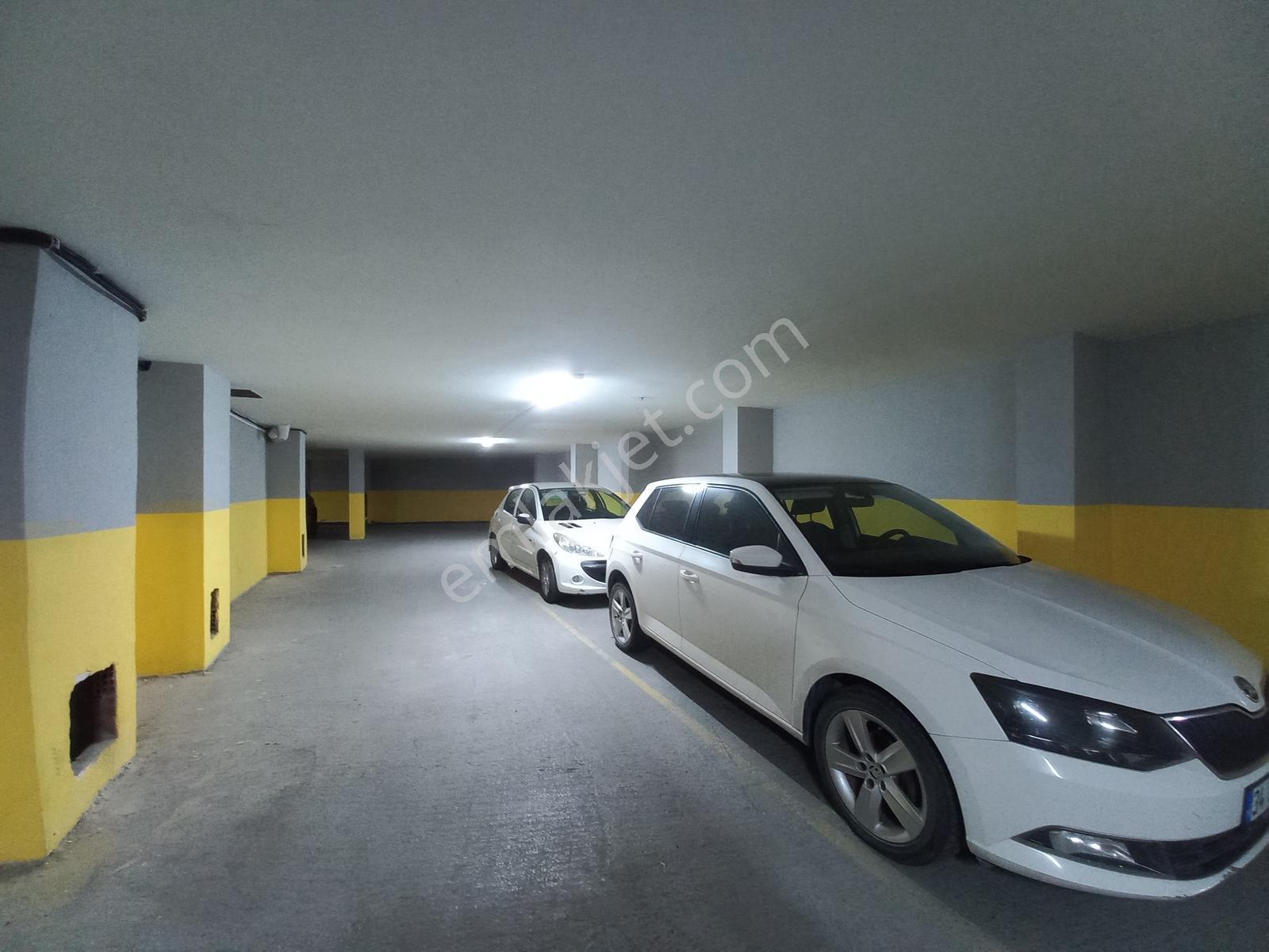 B.çekmece Gürpınar Pınartepe Mah Satılık 3+1 130 M2 Daire — fotoğraf 20