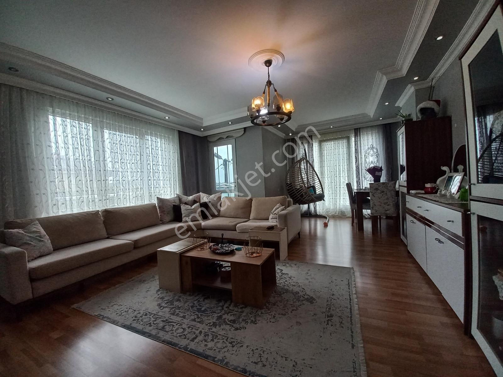 B.çekmece Gürpınar Pınartepe Mah Satılık 3+1 130 M2 Daire — fotoğraf 26