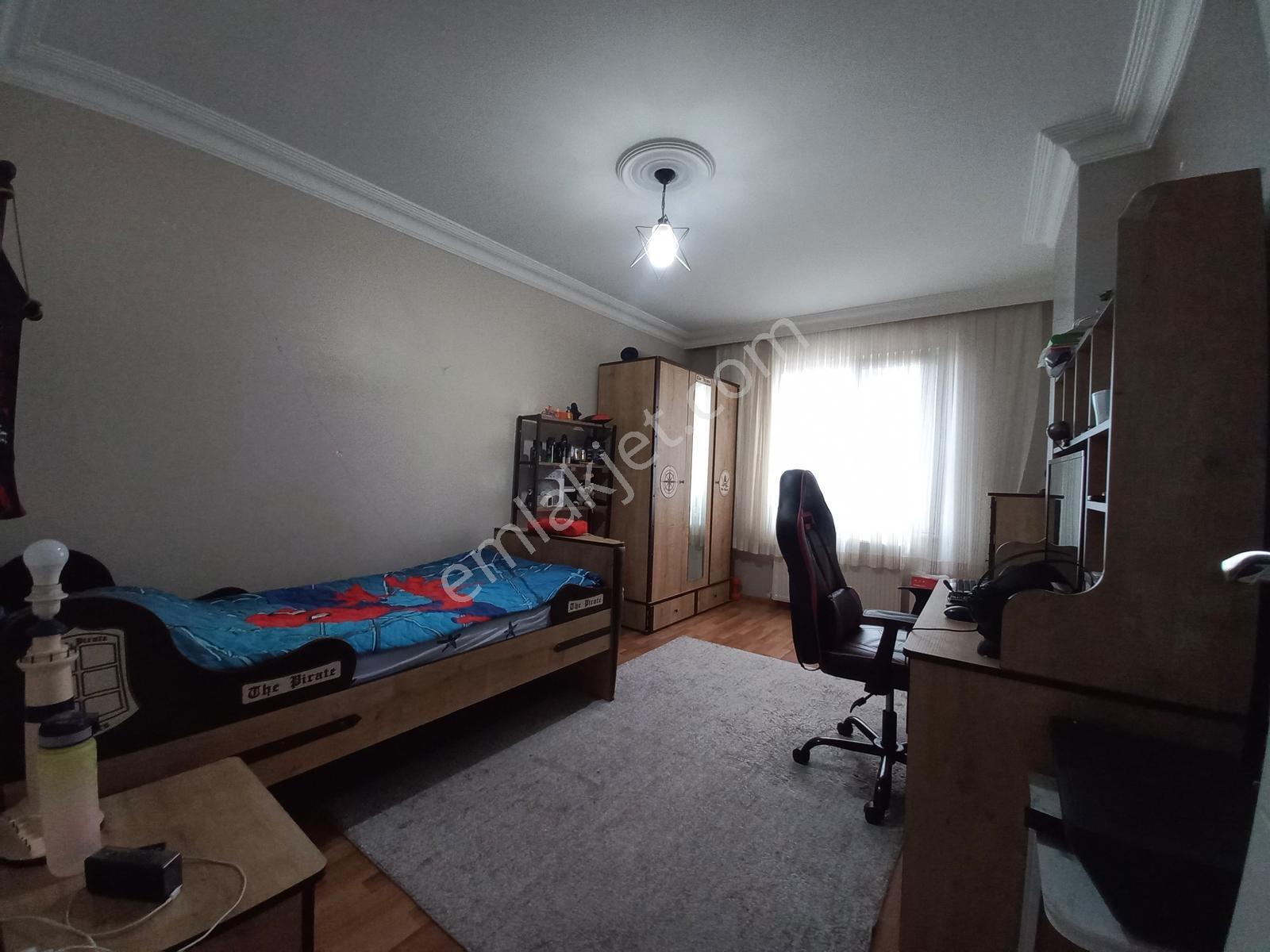 B.çekmece Gürpınar Pınartepe Mah Satılık 3+1 130 M2 Daire — fotoğraf 30