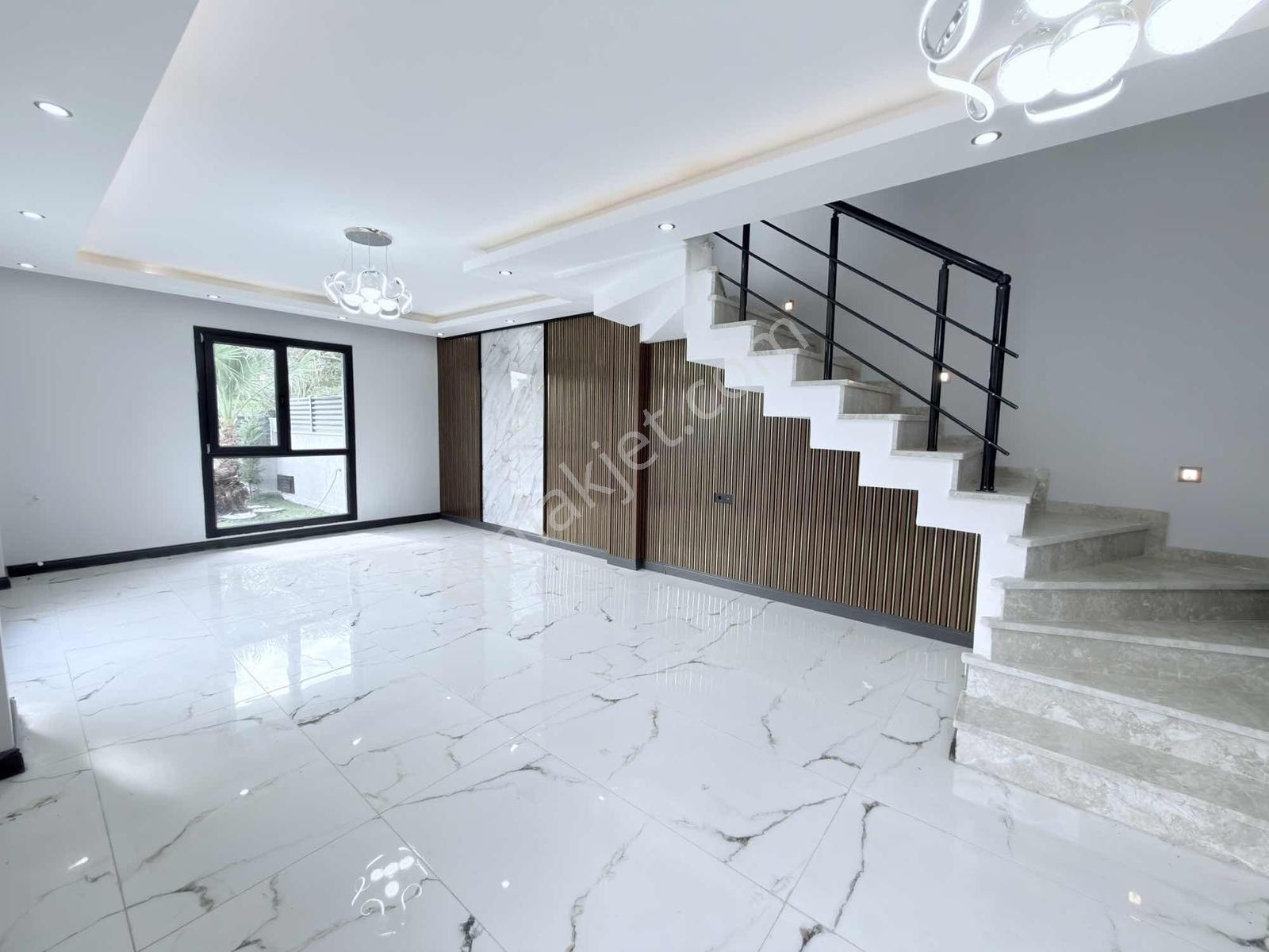 Kartallar'dan Caddeye Cephe 4+1 Merkezde 4+1 Villa!!! — fotoğraf 11