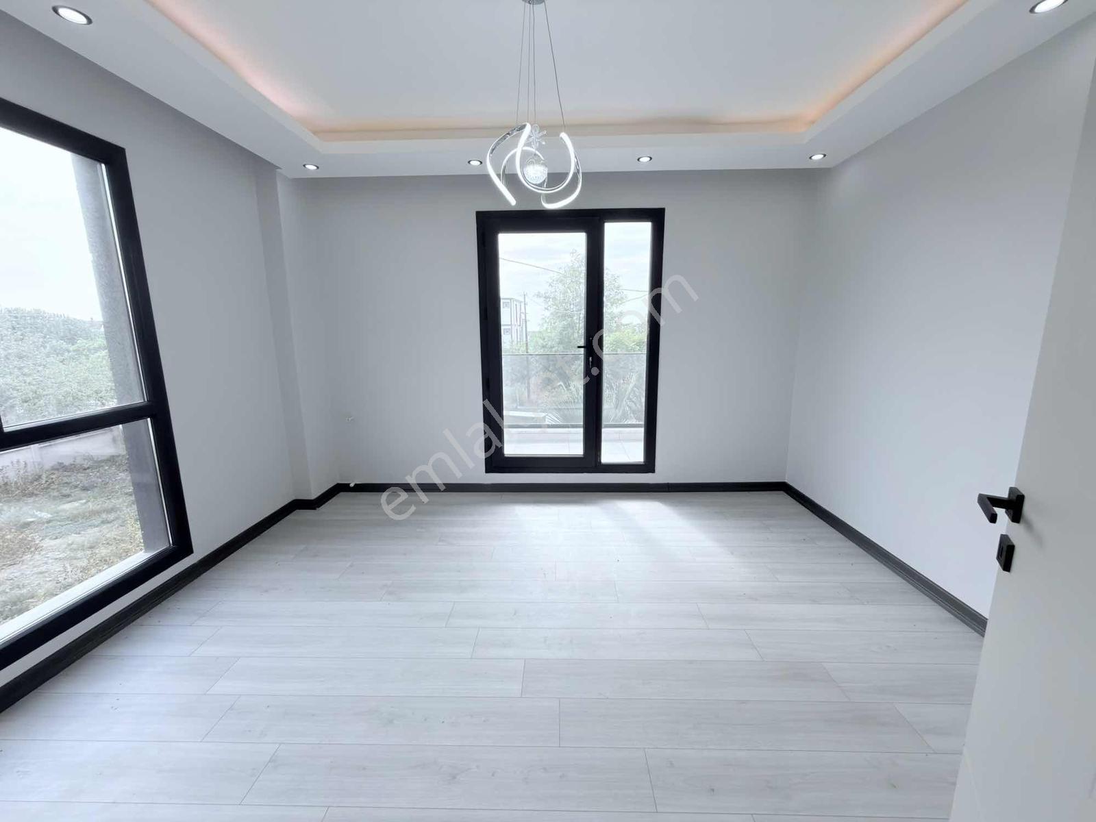 Kartallar'dan Caddeye Cephe 4+1 Merkezde 4+1 Villa!!! — fotoğraf 18