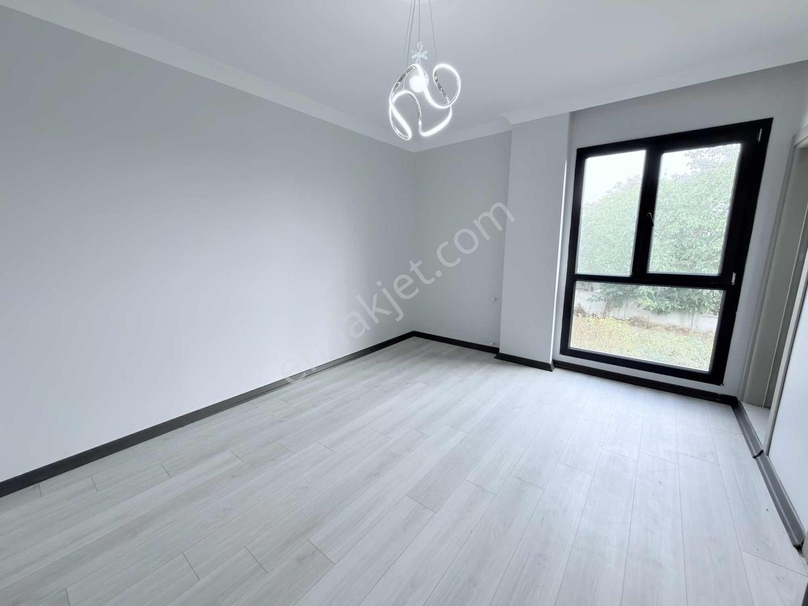 Kartallar'dan Caddeye Cephe 4+1 Merkezde 4+1 Villa!!! — fotoğraf 24