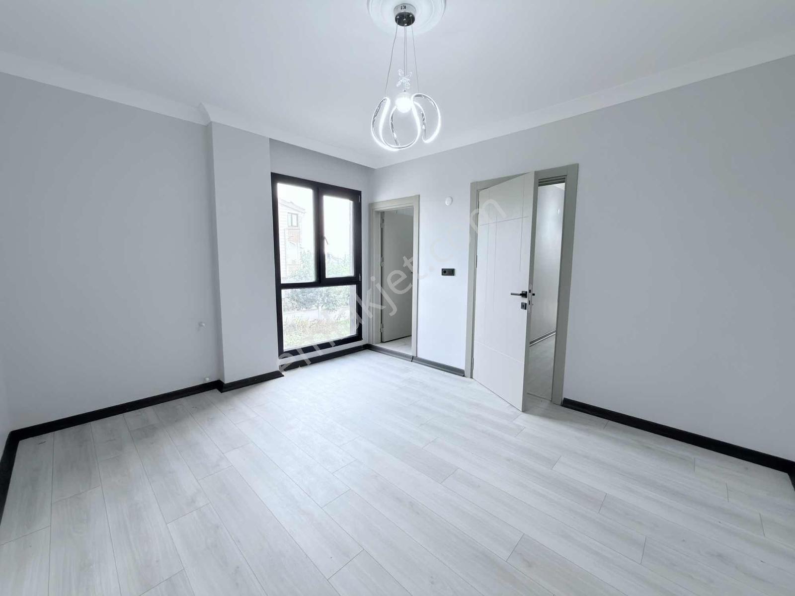 Kartallar'dan Caddeye Cephe 4+1 Merkezde 4+1 Villa!!! — fotoğraf 25