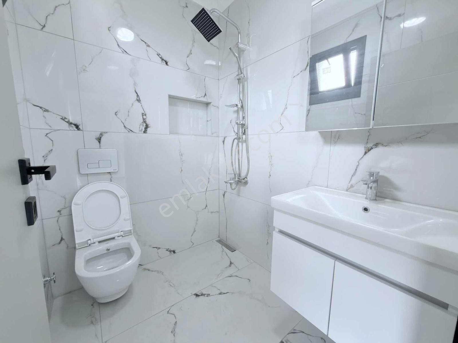 Kartallar'dan Caddeye Cephe 4+1 Merkezde 4+1 Villa!!! — fotoğraf 27