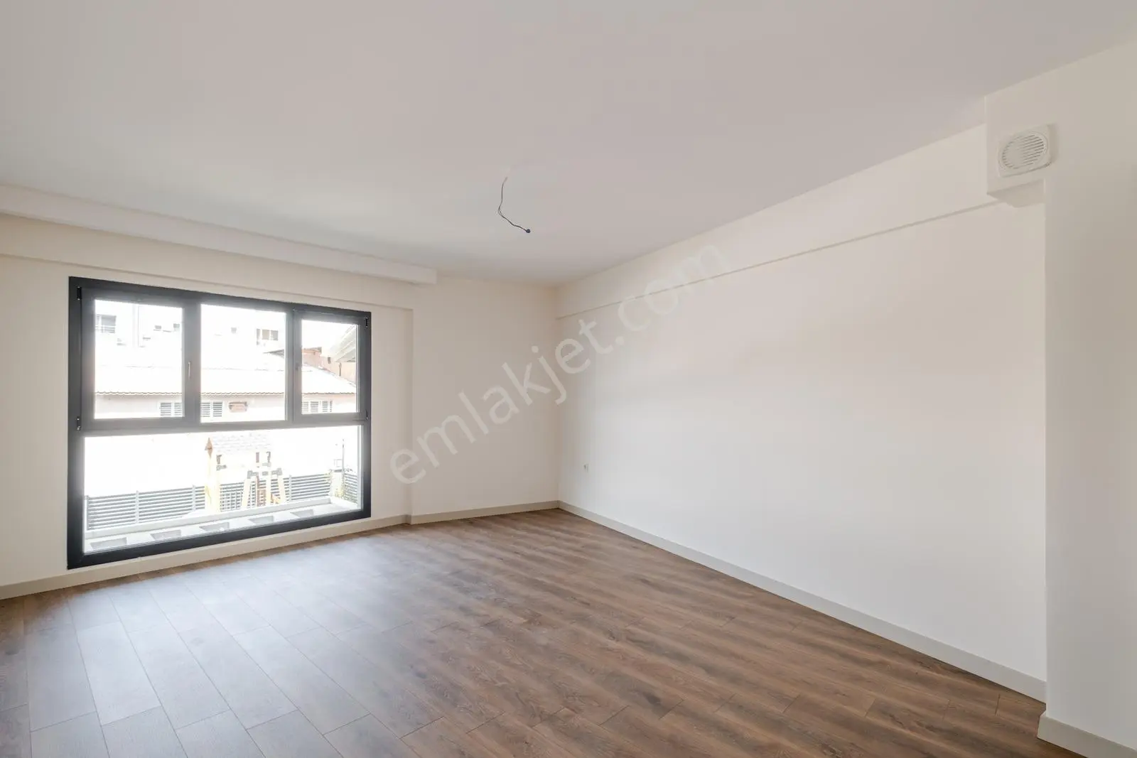 Bornova Site İçersi'nde Havuz Cepheli 3+1 Zemin Dubleks Daire — fotoğraf 21