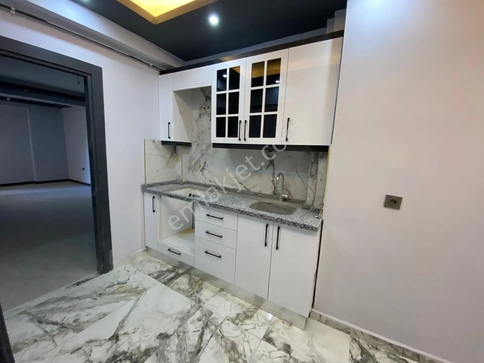Rw Detay'dan Cunidiye Mah.çoban Sok. 1+1 Satılık Sıfır Daire — fotoğraf 6