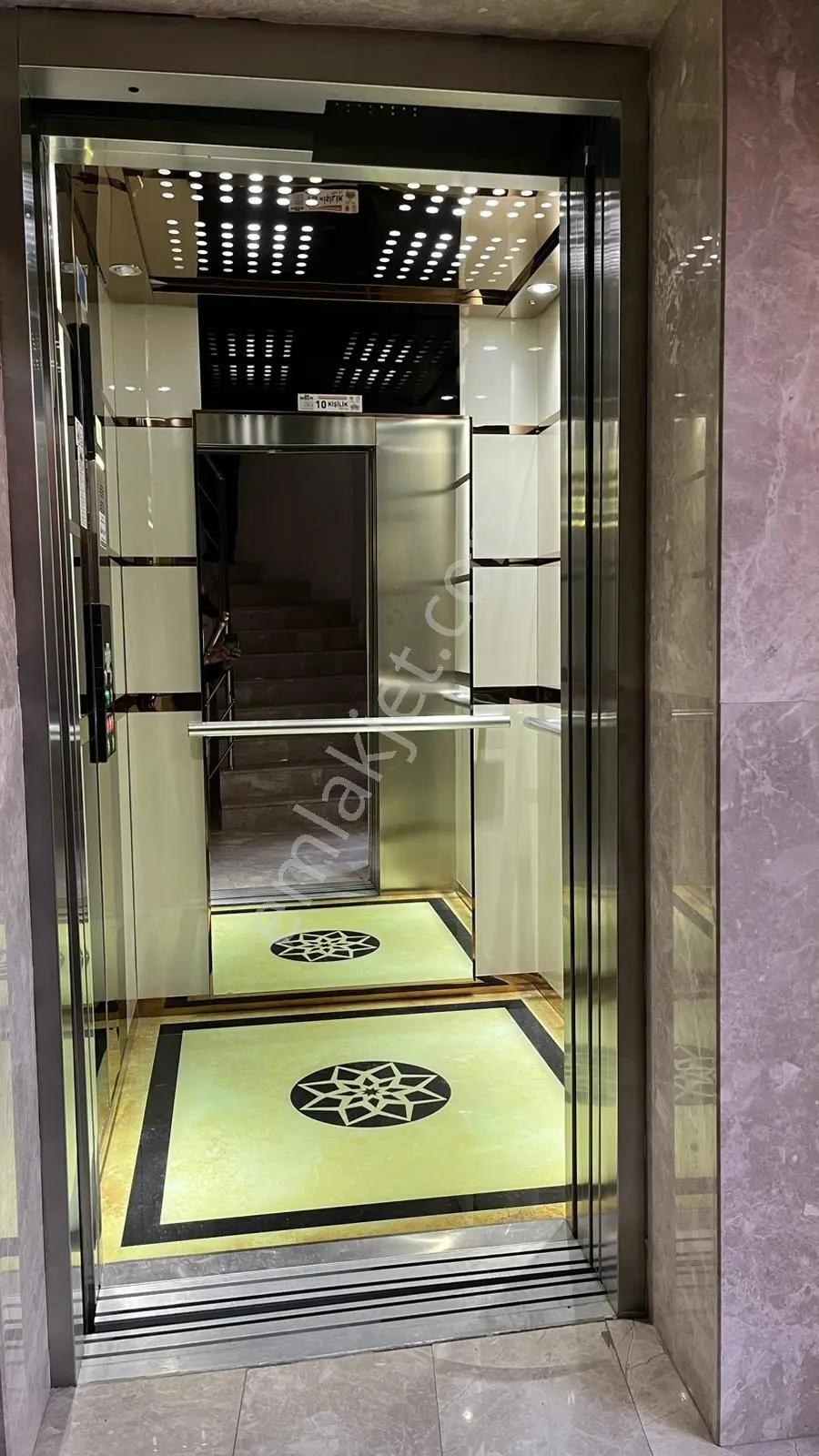 Pasa Camii- Çarsı Markez Yakını Satılık 3+1=120 M2 Arakat Daire — fotoğraf 7
