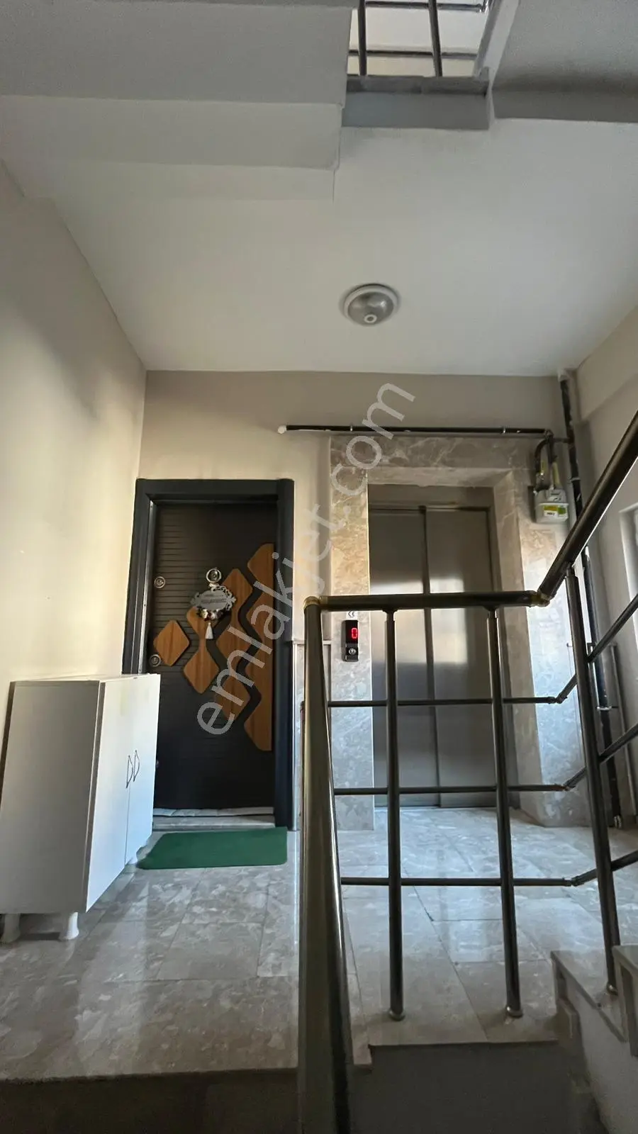Pasa Camii- Çarsı Markez Yakını Satılık 3+1=120 M2 Arakat Daire — fotoğraf 8