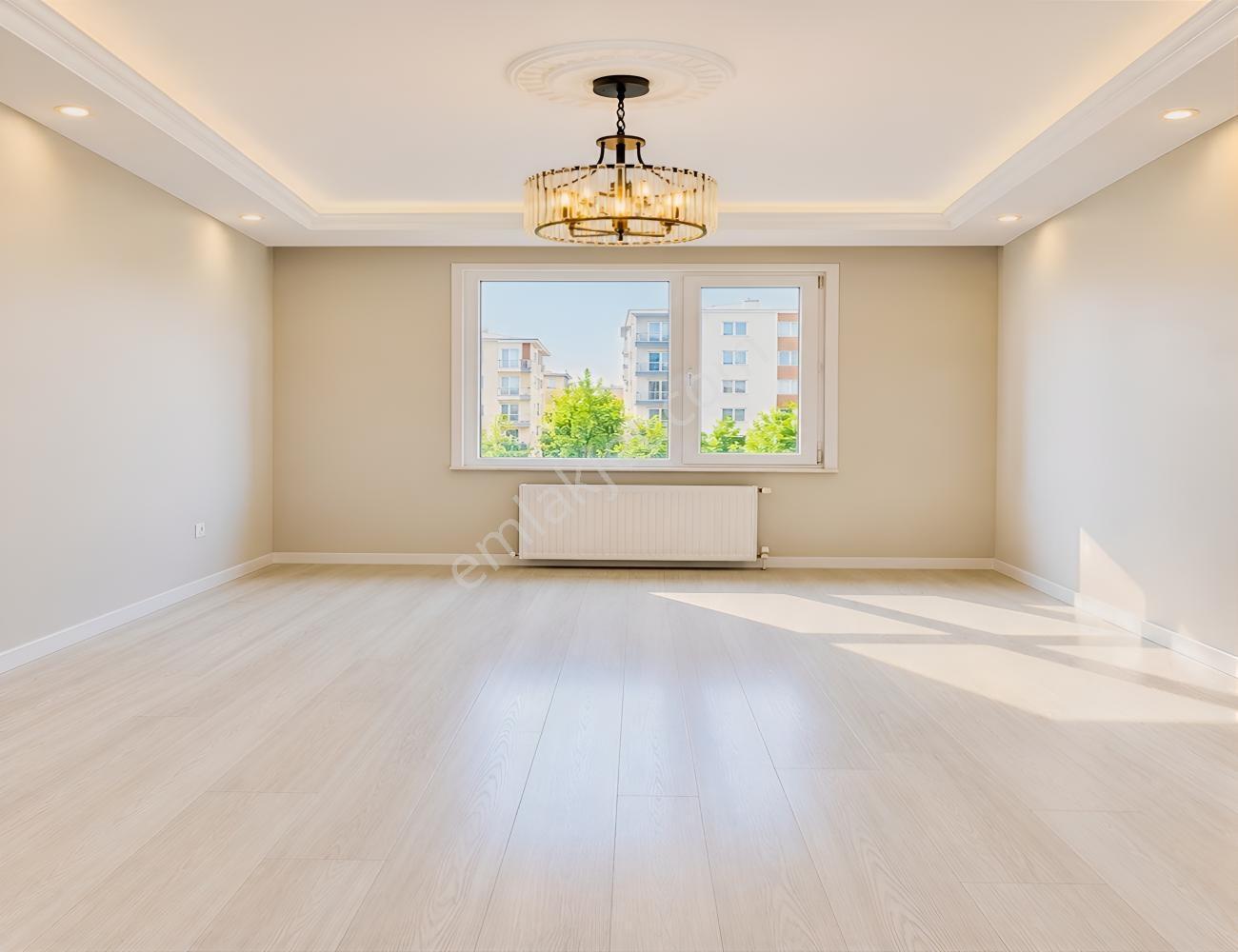 Esenyurt Bağlarçeşme Meydan Ön Cephe 2+1 Arakat Satılık — fotoğraf 4
