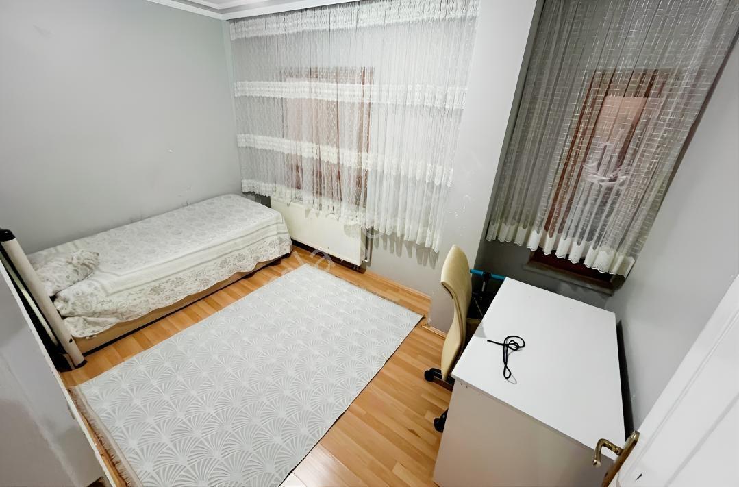 Merkezi Konumda Teras Balkon Yapılı 3+1 Ters Dublex Fırsat Daire — fotoğraf 11