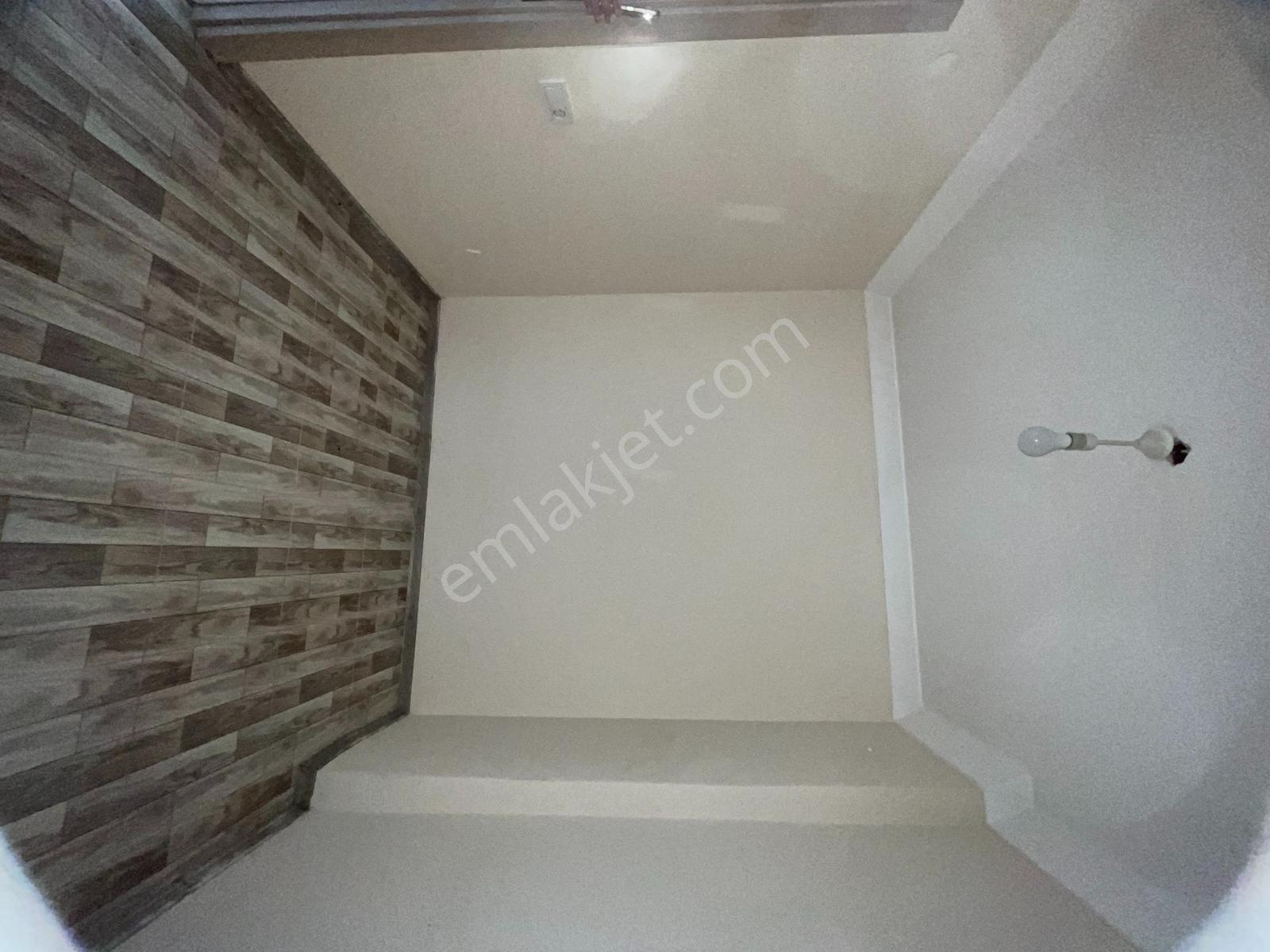 Çarşı Merkez-saat Kulesi Yakını- Hilton Arkası Satılık 2+1 Daire — fotoğraf 8