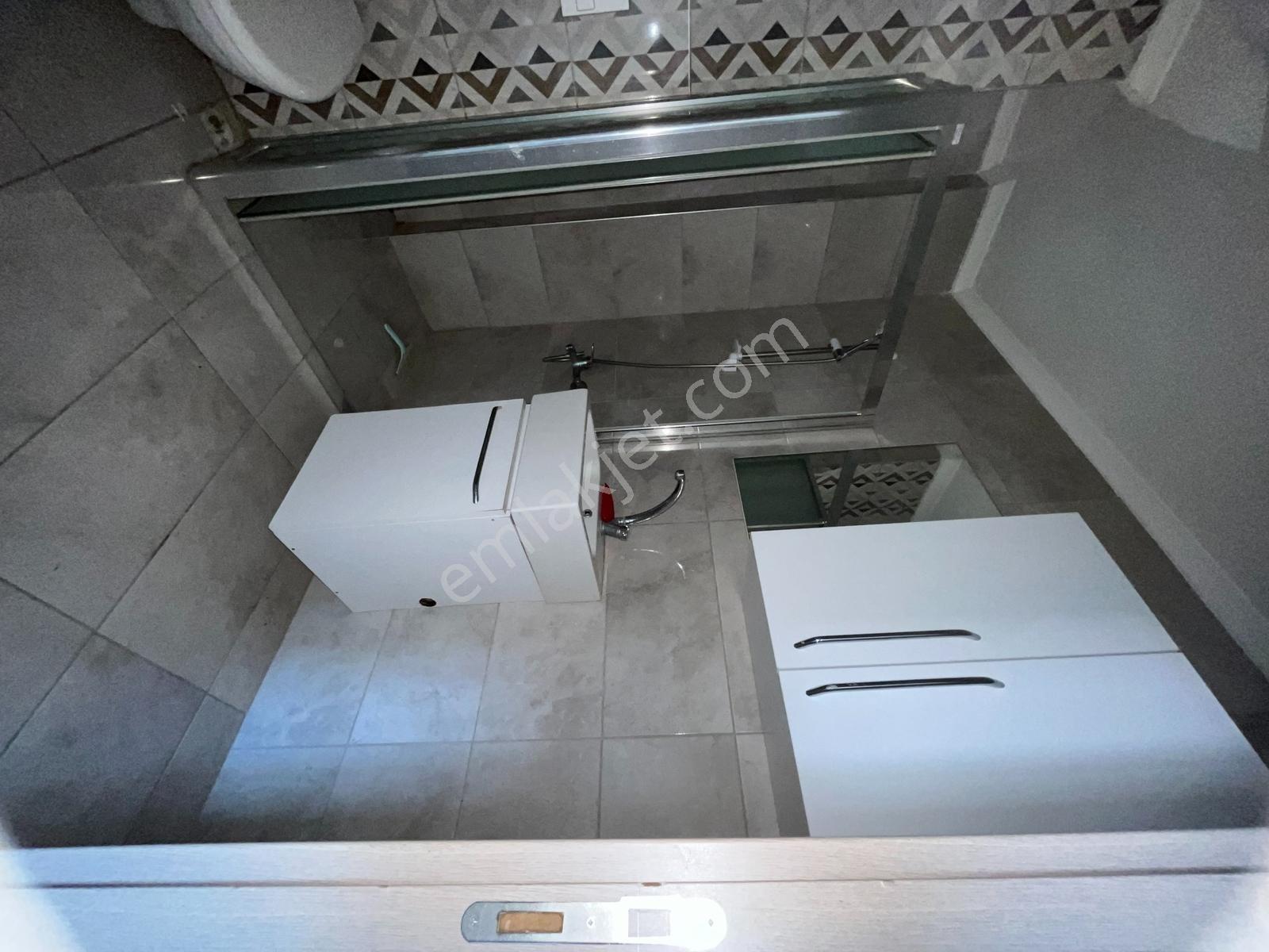 Çarşı Merkez-saat Kulesi Yakını- Hilton Arkası Satılık 2+1 Daire — fotoğraf 12