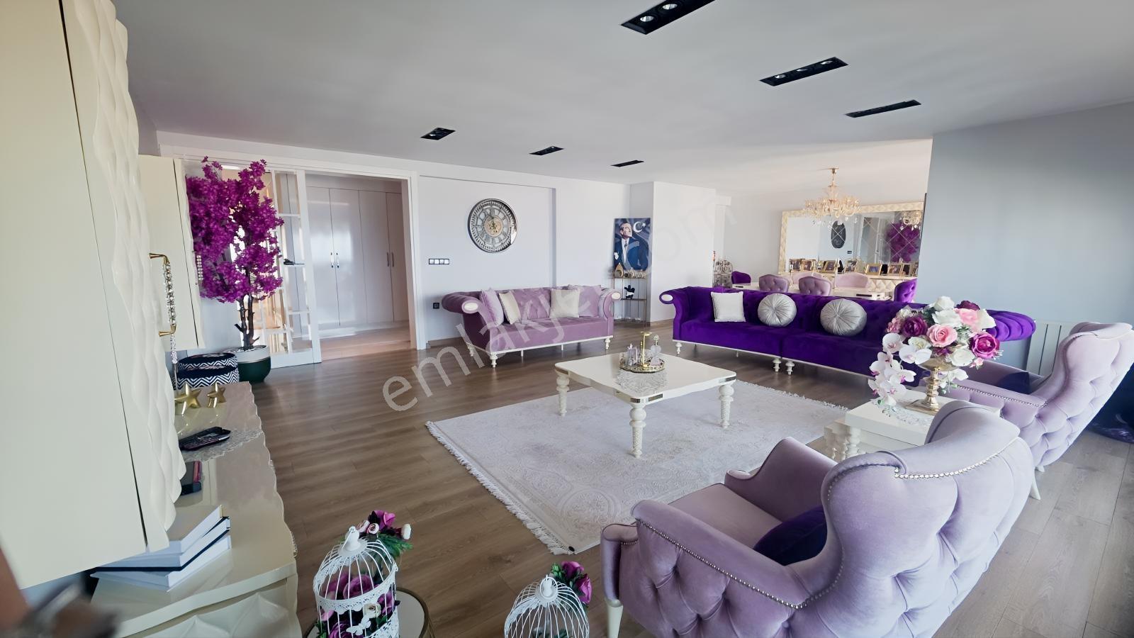 Bluesky Sitesinde Deniz&havuz Manzaralı Satılık Lüks 4+1 Daire — fotoğraf 3
