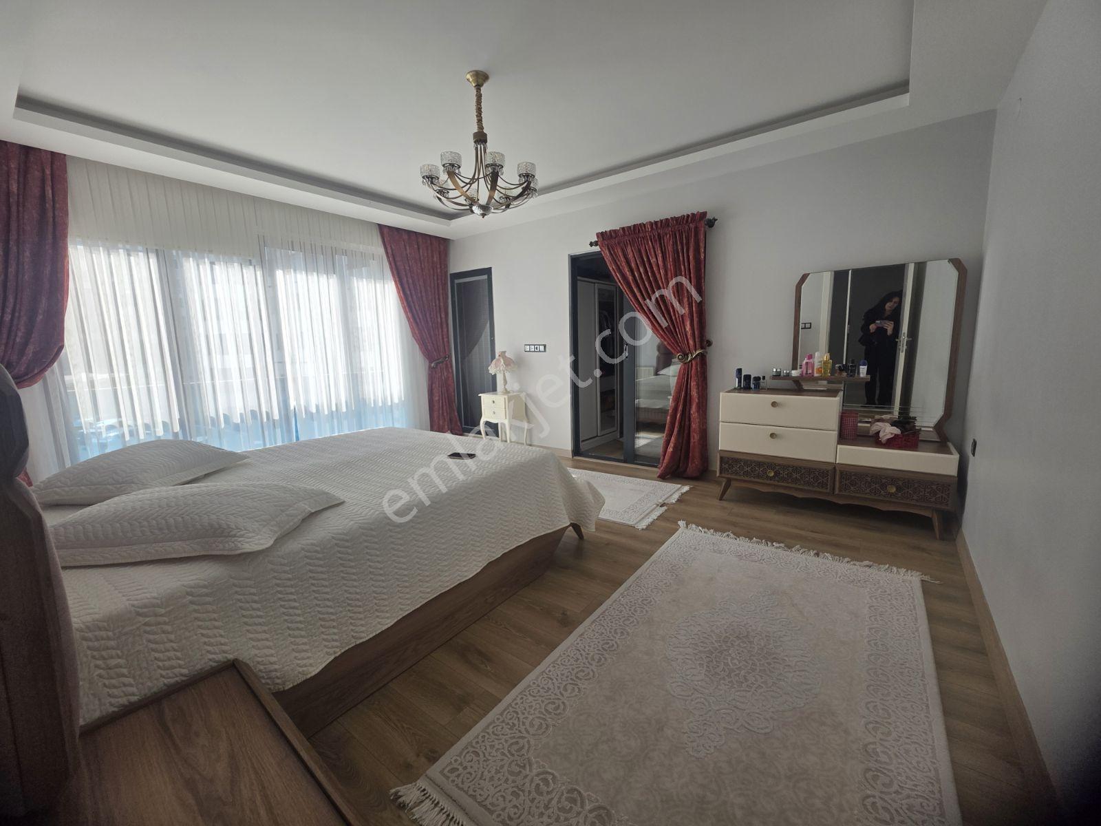 Bluesky Sitesinde Deniz&havuz Manzaralı Satılık Lüks 4+1 Daire — fotoğraf 17