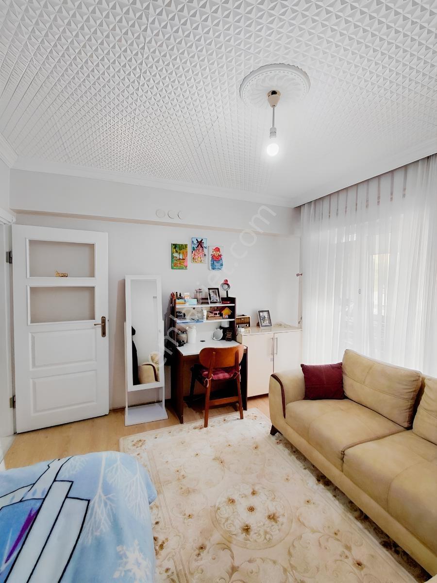 Yenidoğan Mah. Ana Cadde Üzerinde Satılık 3+1 Daire — fotoğraf 19