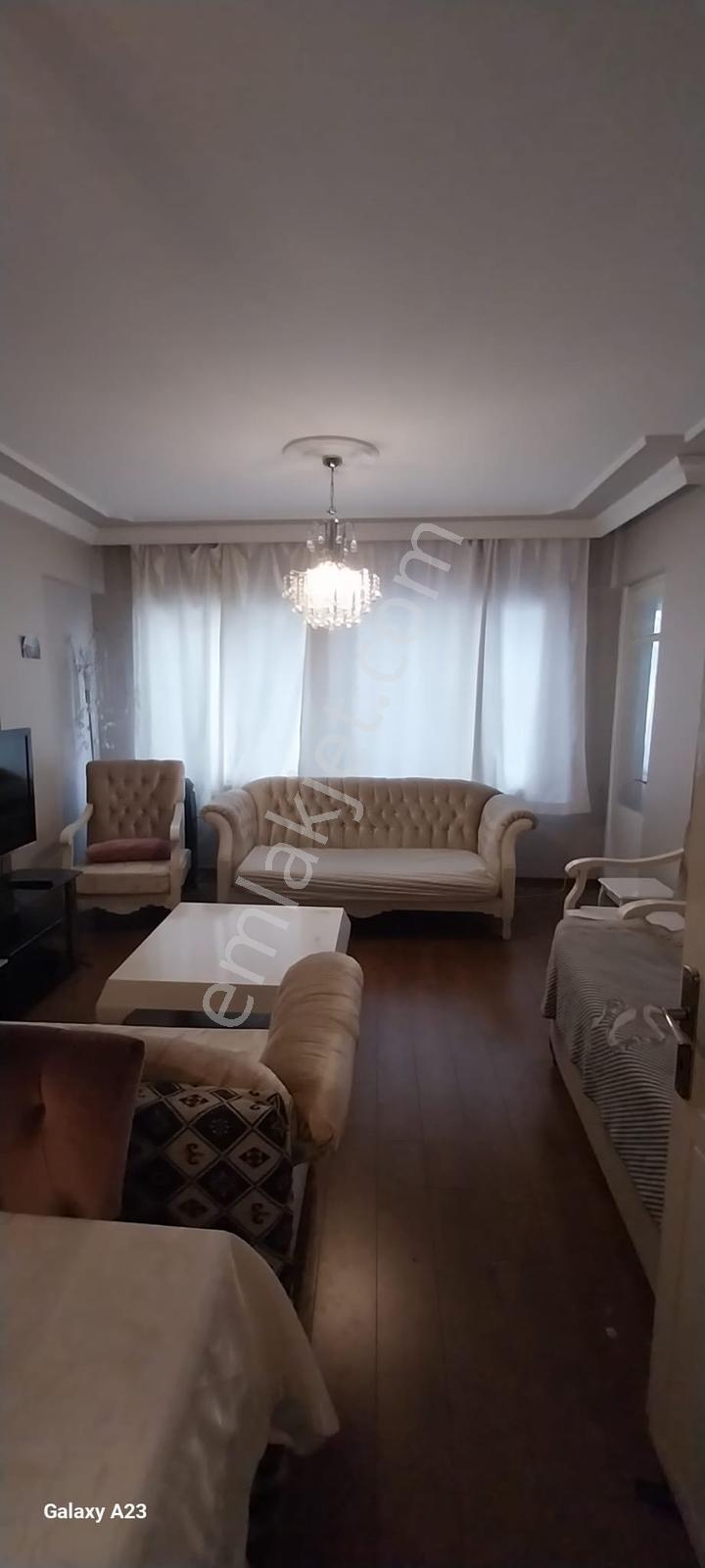Konak Murat Reis Mahallesi'nde Satılık 3+1 Daire Kiracısız — fotoğraf 2