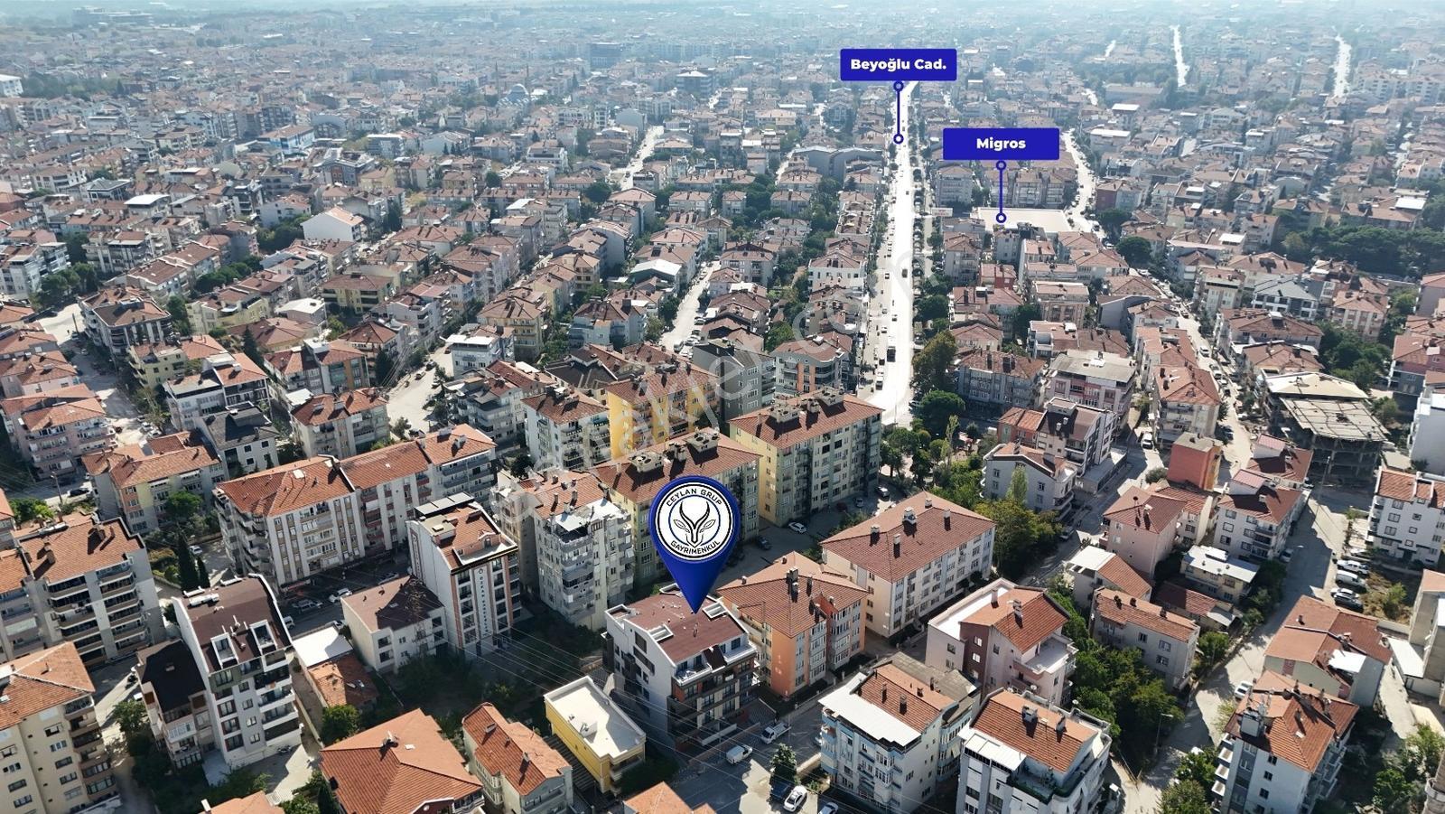Yariş Okulu Yakın - Lüx Dubleks -teraslı 3+1=140m2 Satılık Daire — fotoğraf 3
