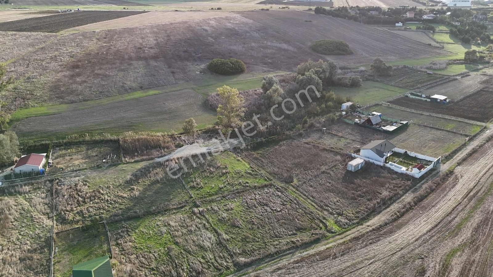Çatalca İzzettinde 300 M² Kullanımlı, 384 M² Tapu Hisseli Arazi — fotoğraf 27