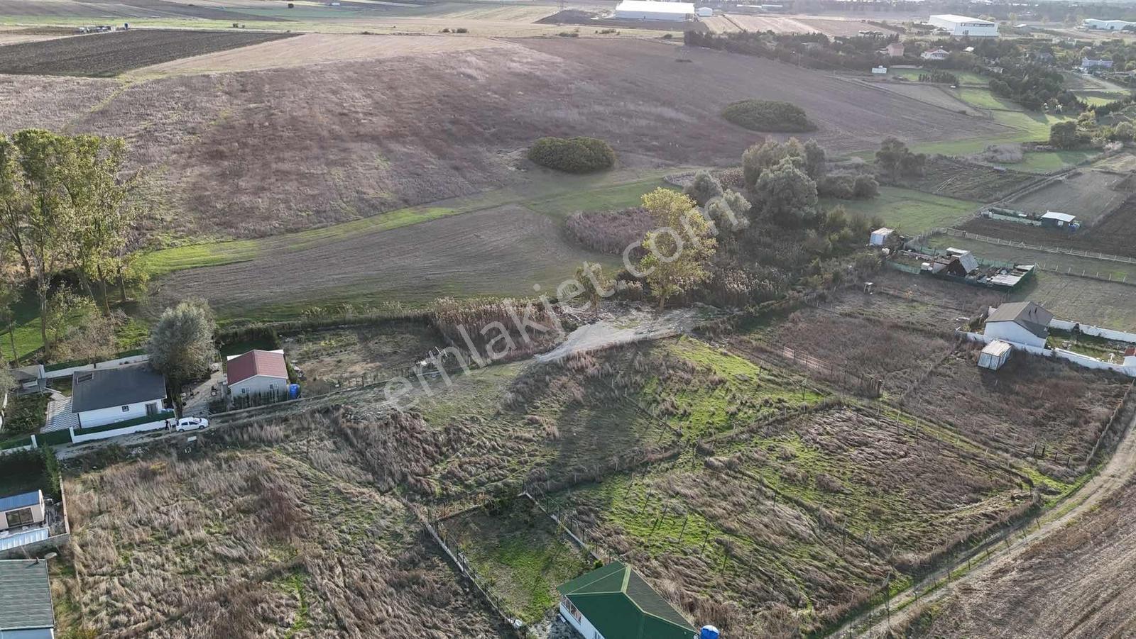 Çatalca İzzettinde 300 M² Kullanımlı, 384 M² Tapu Hisseli Arazi — fotoğraf 28