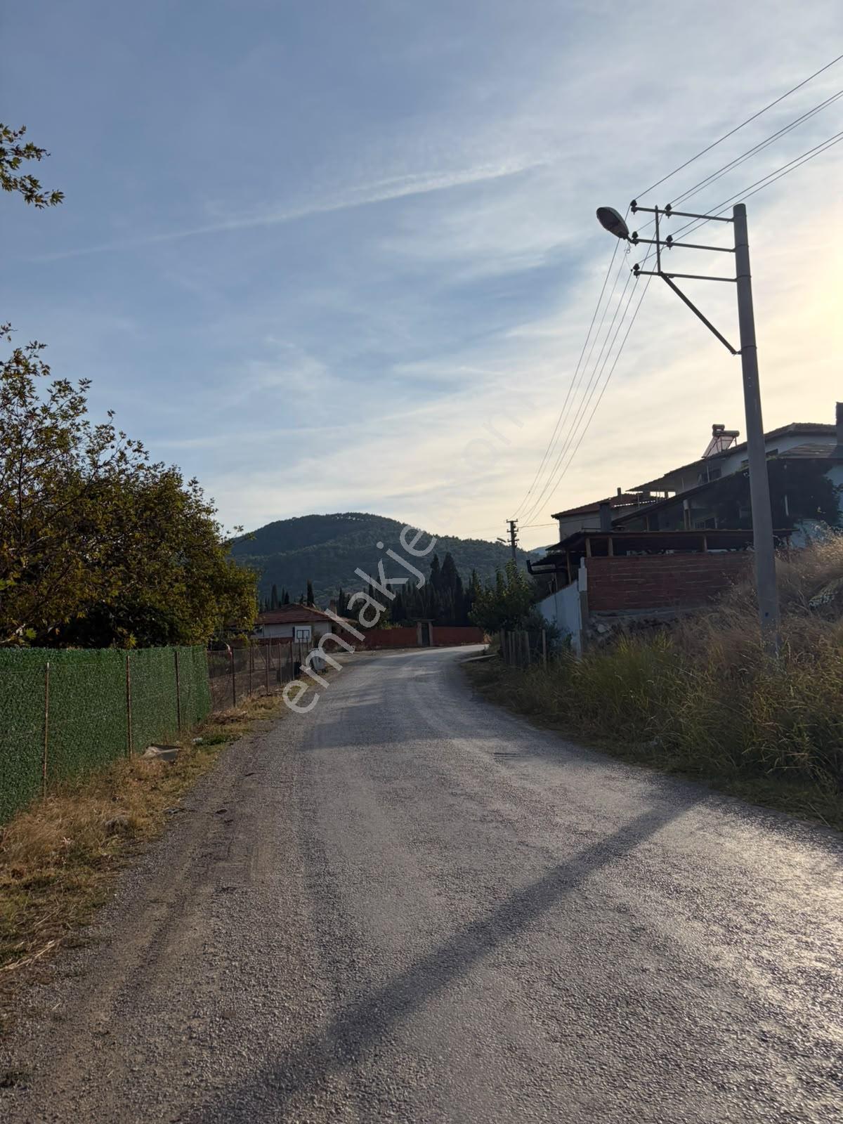 Durmuşoğlundan Havran/köylücede Satılık Fırsat Fiyata Arsa — fotoğraf 23