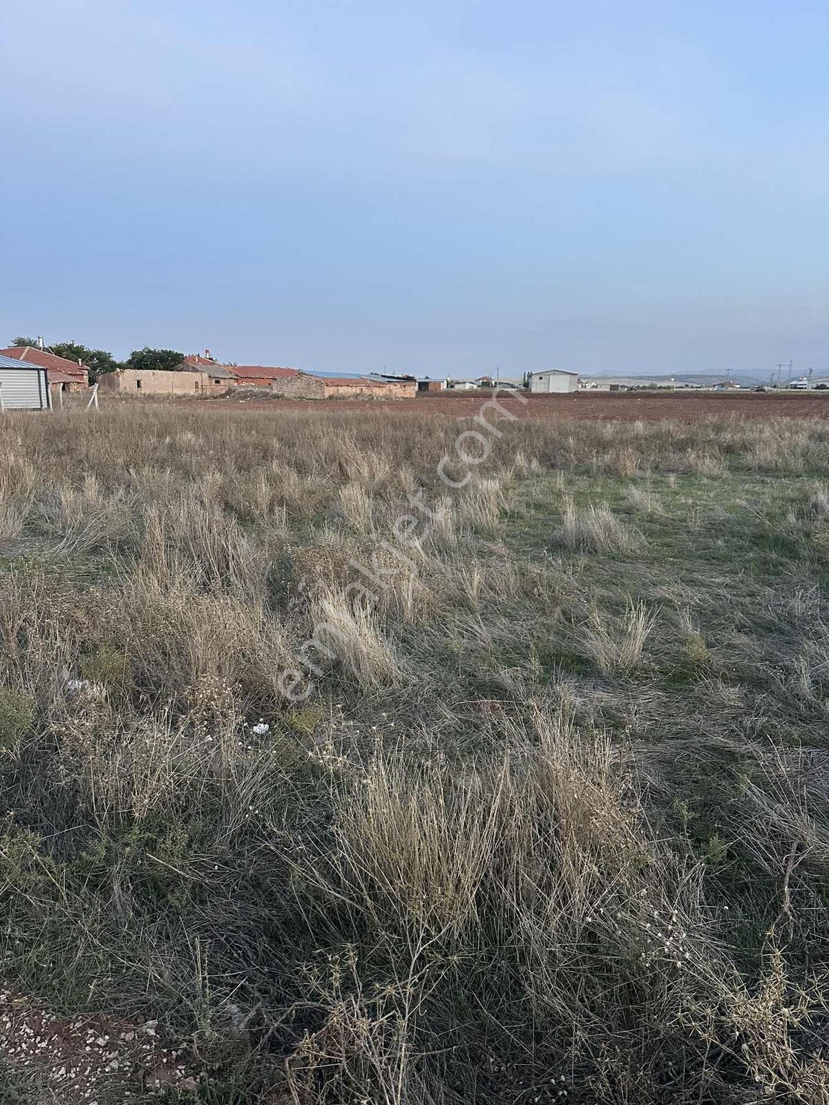 Yollarbaşı Köyünde Köşe Başı Satılık Arsa — fotoğraf 2