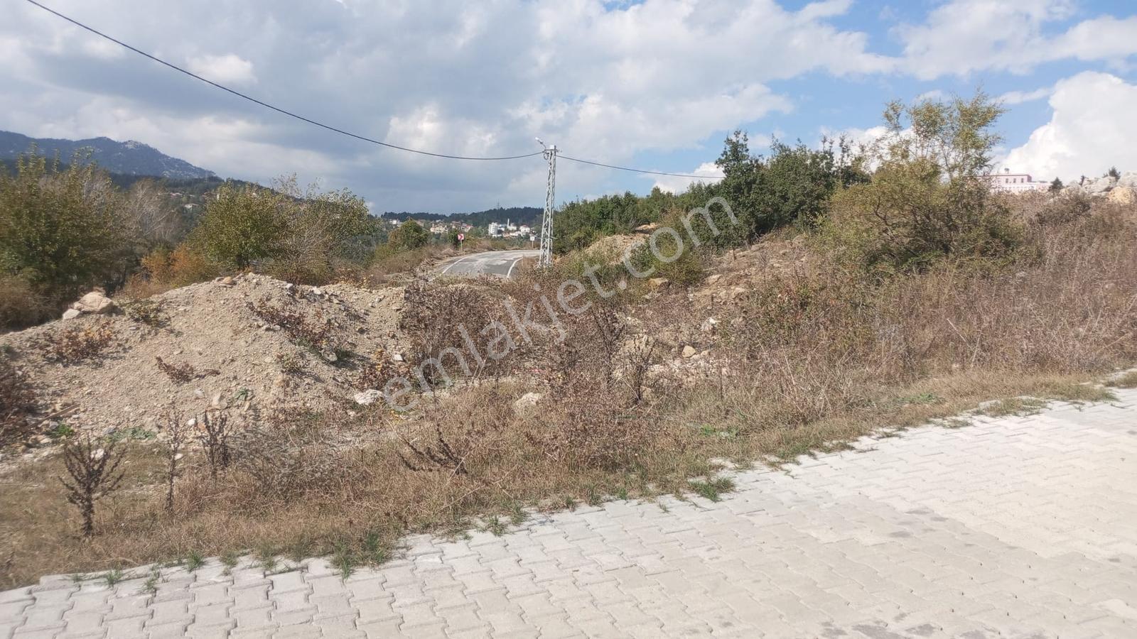 Yeni Rota'dan Andırın Merkezde Satılık 523 M2 Konut Arsası — fotoğraf 5