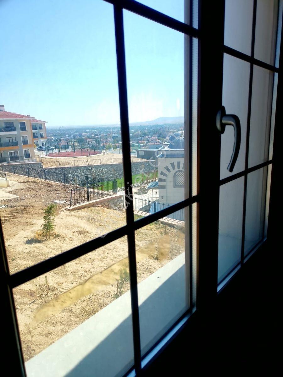 Aka Emlaktan Borçsuz Beybes Tokide Satılık 2+1arakat Taputeslim — fotoğraf 21